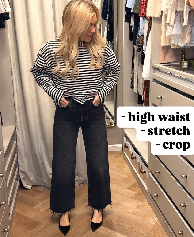 Stripe tee
Black jeans
Cropped wide leg black jeans 


#LTKootd #LTKdayinmylife #LTKSeasonal