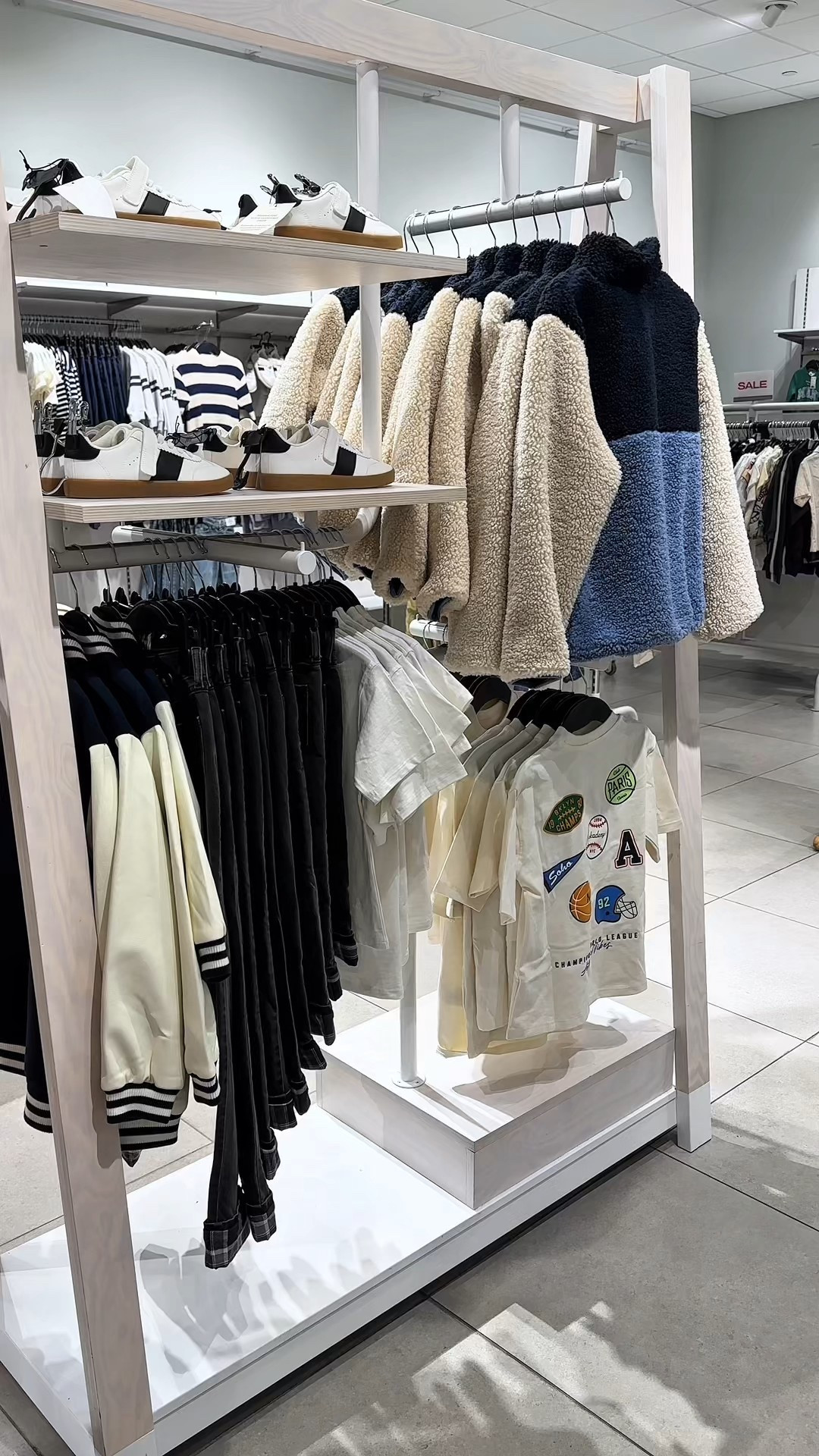 Don’t forget about H&M for kids clothes!! They are one of my go-to’s for toddler clothes that are cute, practial, and affordable! 

Toddler Outfit | Clothing Haul | Toddler Outfits | Toddler Boy Clothes 

#LTKmomlife #LTKKids