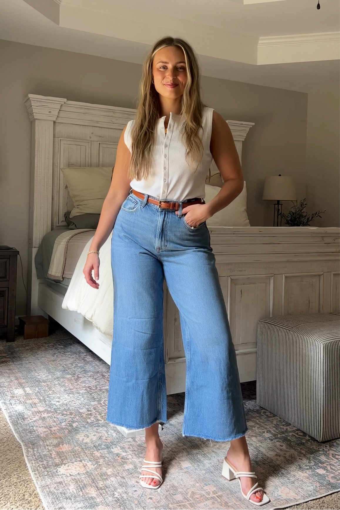 Two must have basics: cropped wide leg jeans & white tank with buttons!

Fall transition, Abercrombie 
Medium in tank, 27 curve love in jeans 

#LTKSeasonal #LTKMidsize #LTKStyleTip