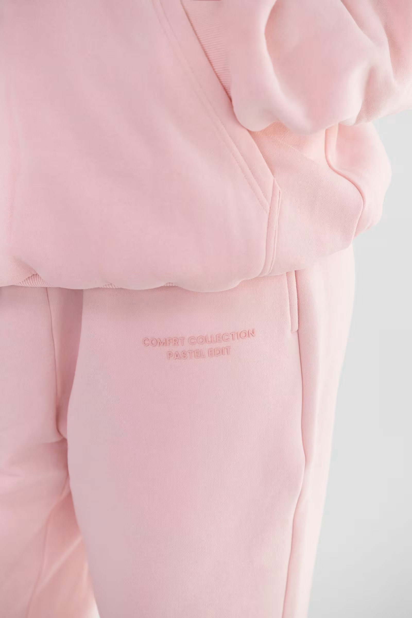 Pastel Sweatpants — Comfrt | Comfrt