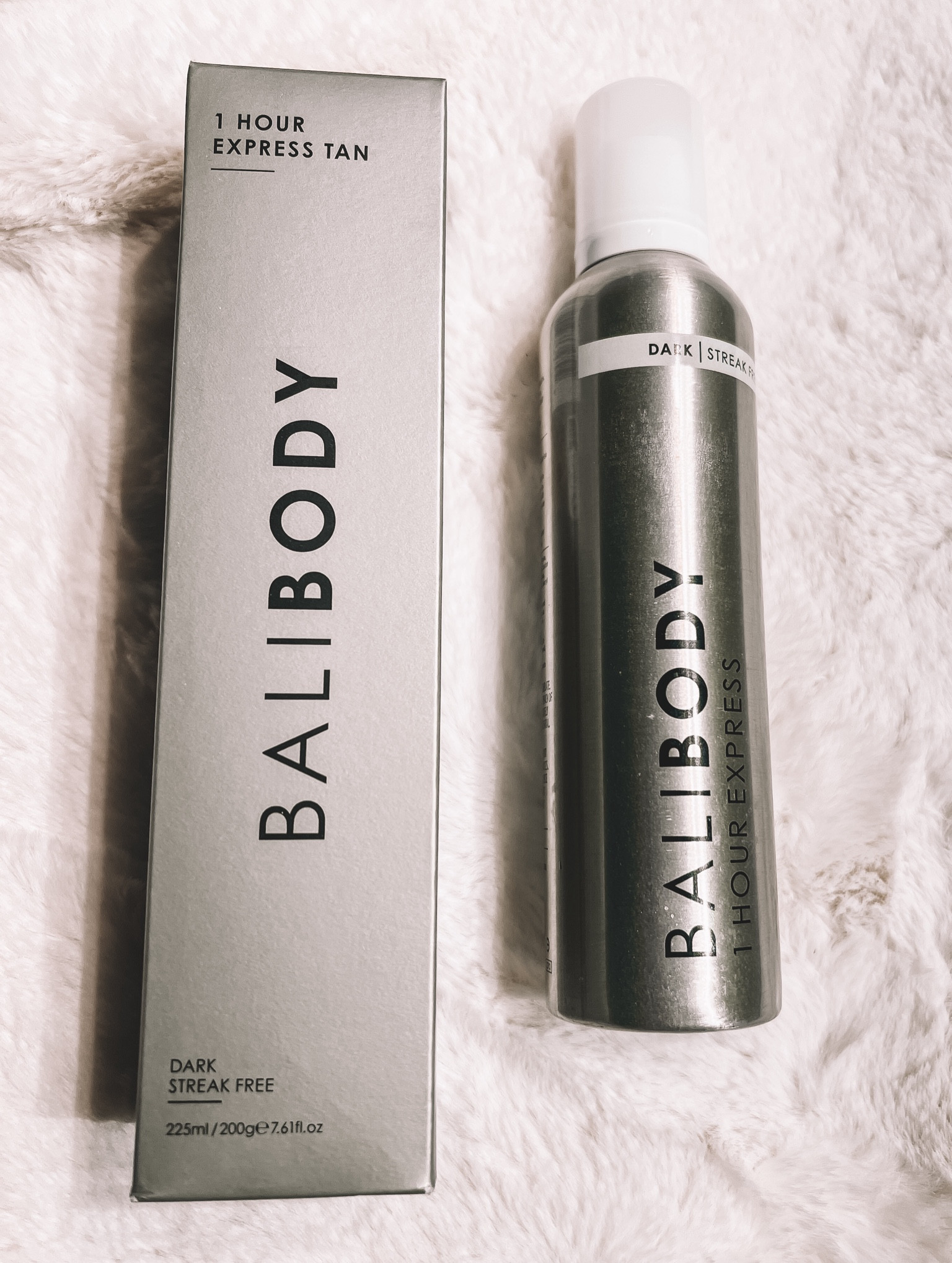 April is here. If you are anything like me, you want color!
This is one of my ALL TIME FAVORITES when it comes to sunless tanners.
Non-sticky application, streak free development, and it fades like a natural tan… no splotches.
This is a “one hour” tanner…in my opinion though, the color is best after developing for 6-8 hours.
For the cost of one spray tan, you can get this, which you will get 10-12 tans from.
Beauty, skin, tanning, cosmetics 

#LTKSeasonal #LTKfindsunder50 #LTKbeauty