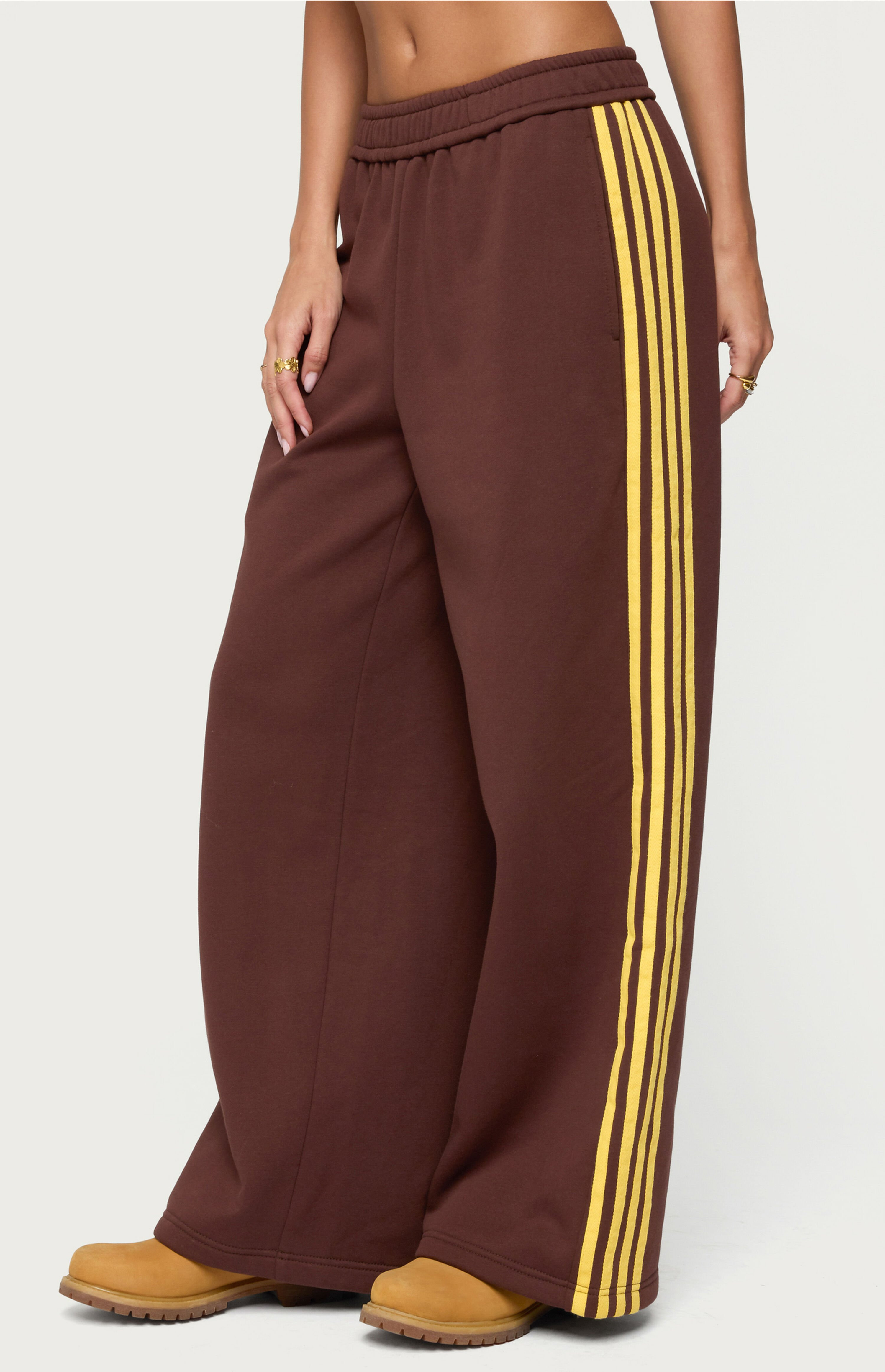 Edikted Sorin Contrast Striped Wide Sweatpants | PacSun