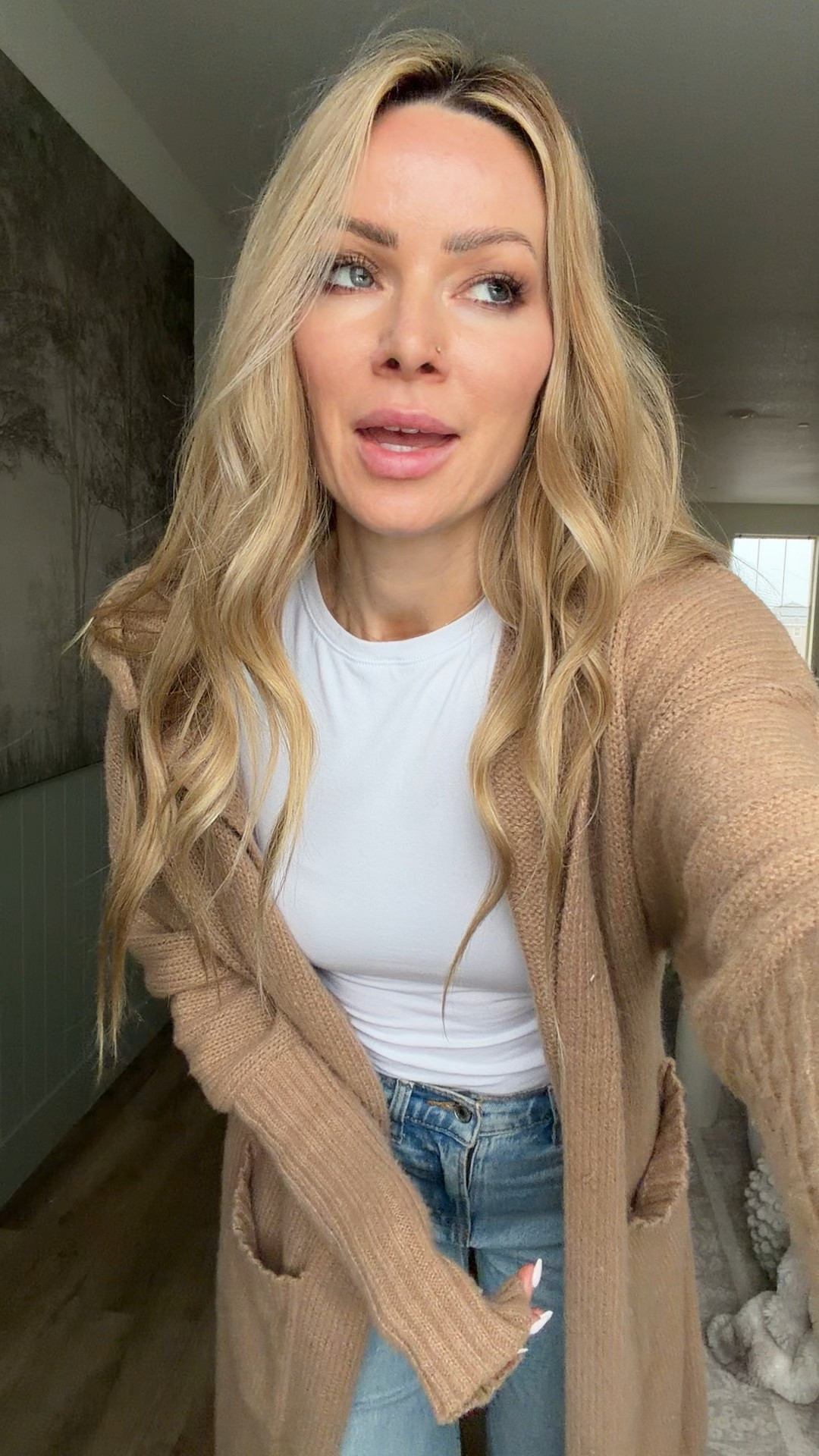 Amazon ootd 
Softest tee on sale for $13.99 skims look for less 
Cardigan on sale 

#LTKSaleAlert #LTKgrwm #LTKootd