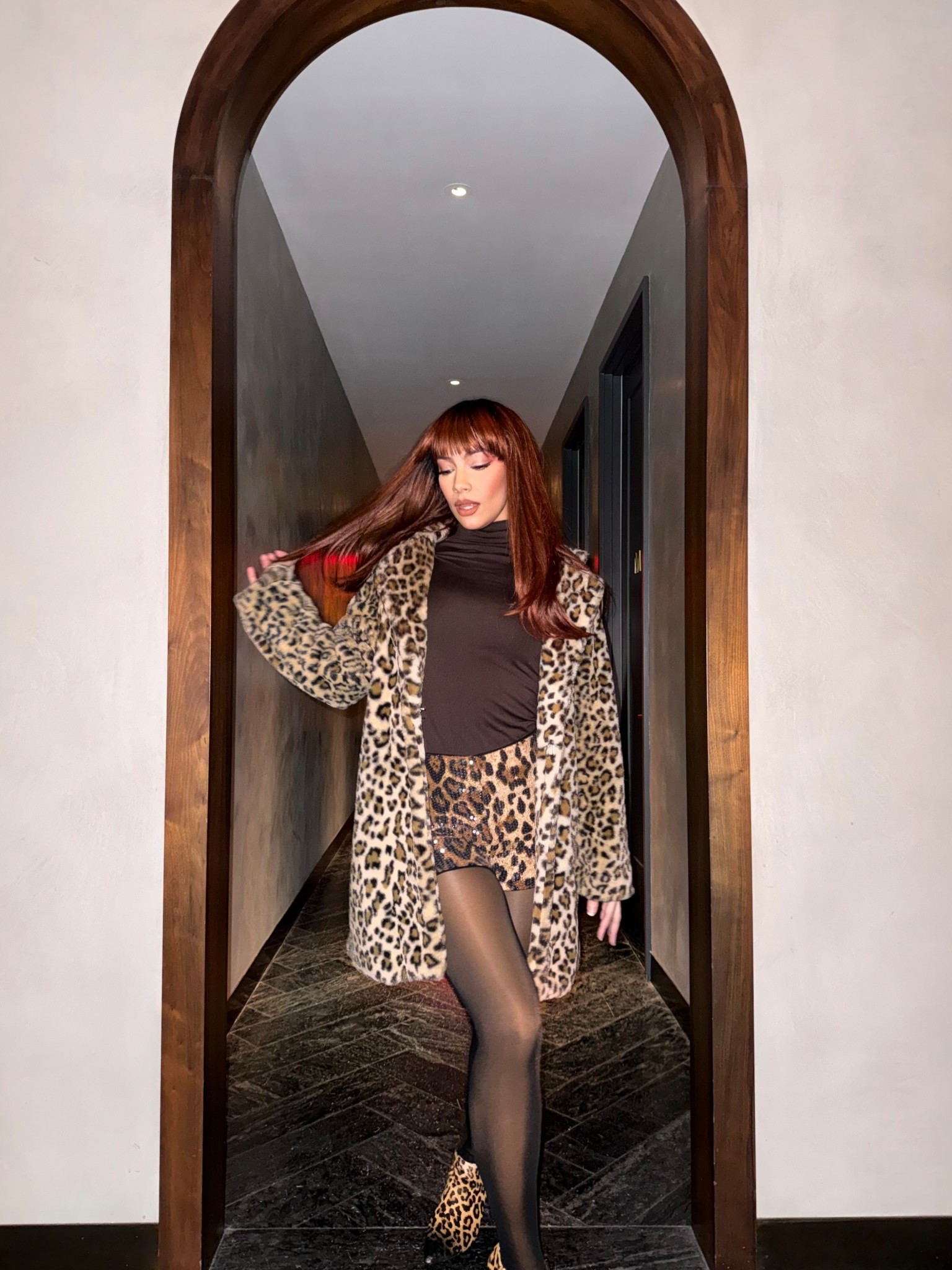 Faux fur and animal prints are fiercely BACK 🐆 Very mov wife aesthetic. Whether you’re in nyc like me or apre skiing, you’re gunna want to hop on this cozy chic trend of faux fur jackets, sequin micro shorts and fleece lined tights

#LTKPetite #LTKootd