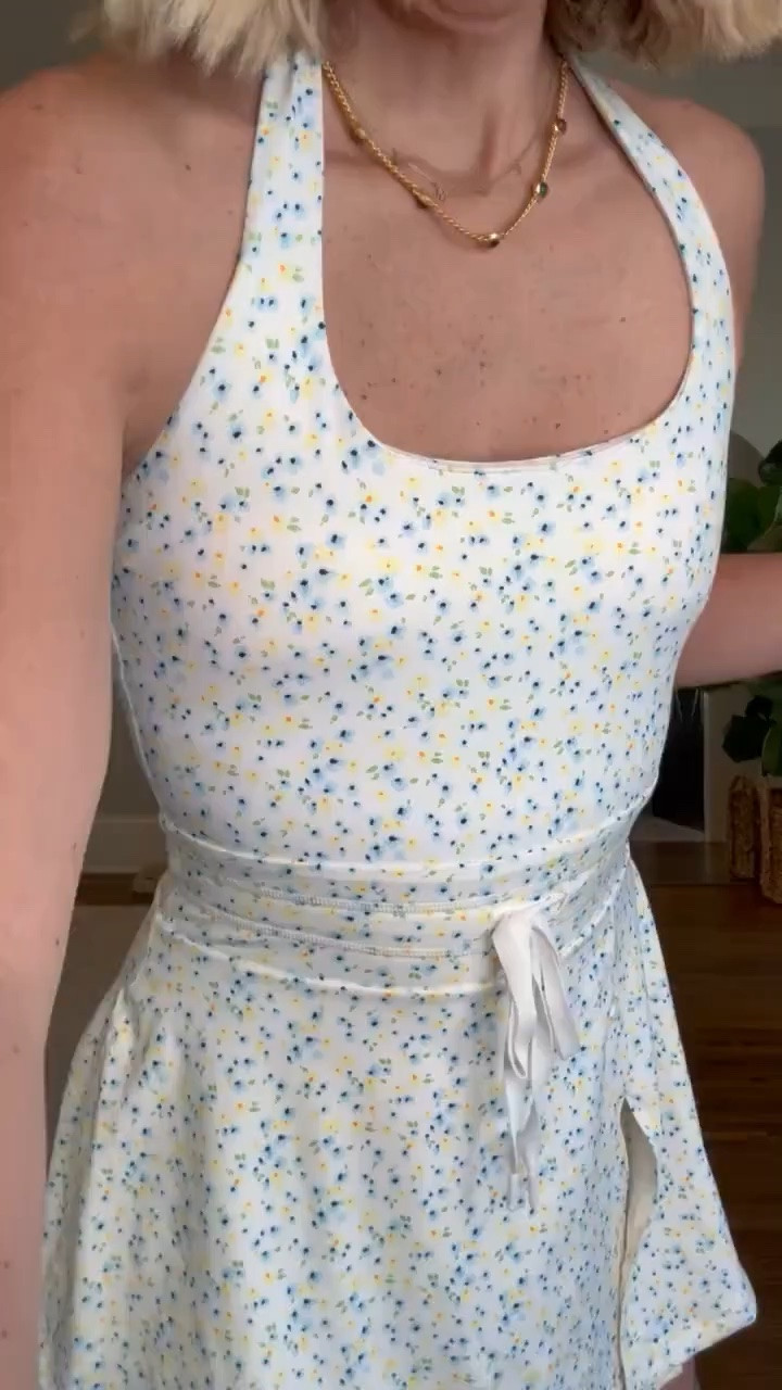 I love a halter and this dress is perfection. It has great support with bult in bra and the print is adorable! I’m in a small & 38.5 sandal (1/2 size up). 

#LTKdayinmylife #LTKmomlife #LTKOver40