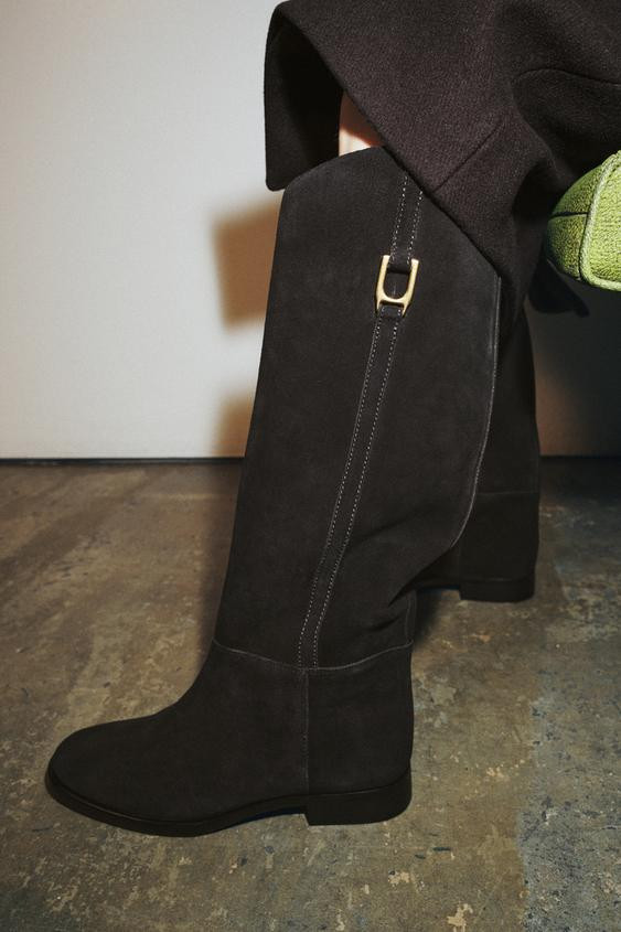 FLAT SUEDE RIDING BOOTS | Zara UK