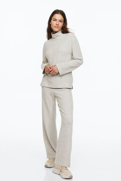 Mock Turtleneck Top | H&M (US + CA)
