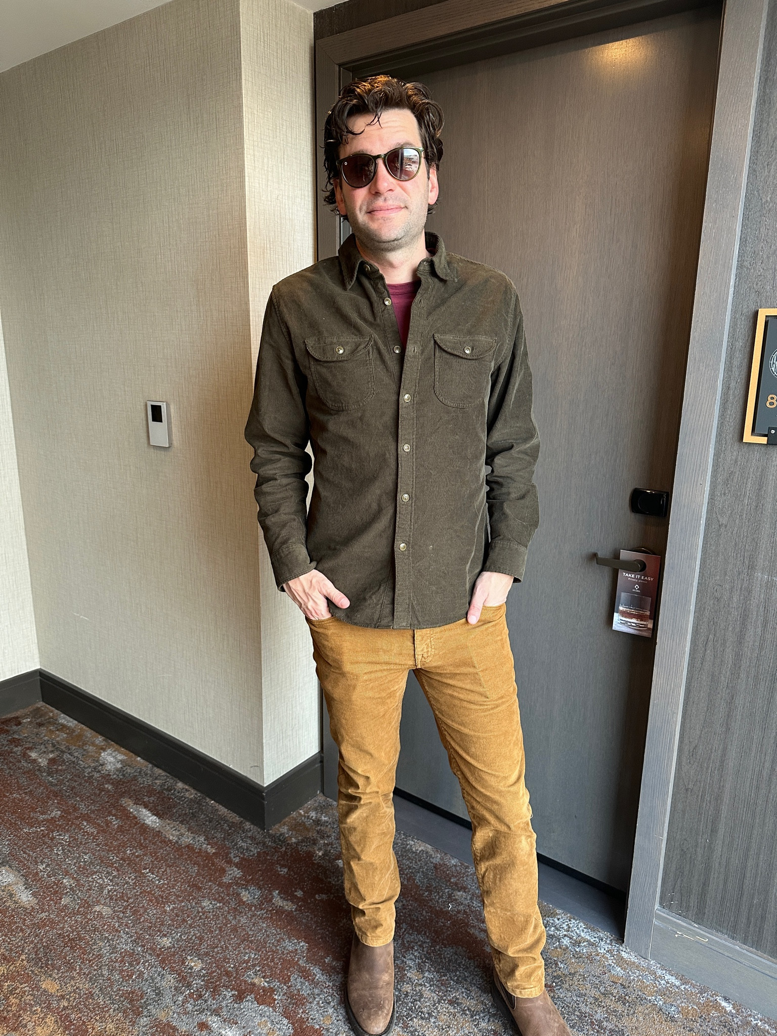 Just a classic men’s winter look for you 

#LTKFindsUnder100 #LTKMens #LTKShoeCrush