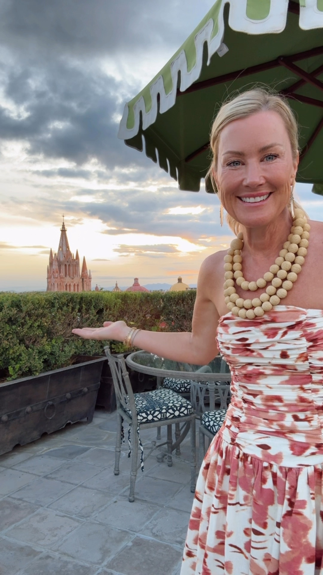 Might be the prettiest backdrop I’ve ever filmed an OOTN! This dress is so cute & on sale under $50! I’m in an xs

#LTKOver40 #LTKFindsUnder50 #LTKStyleTip