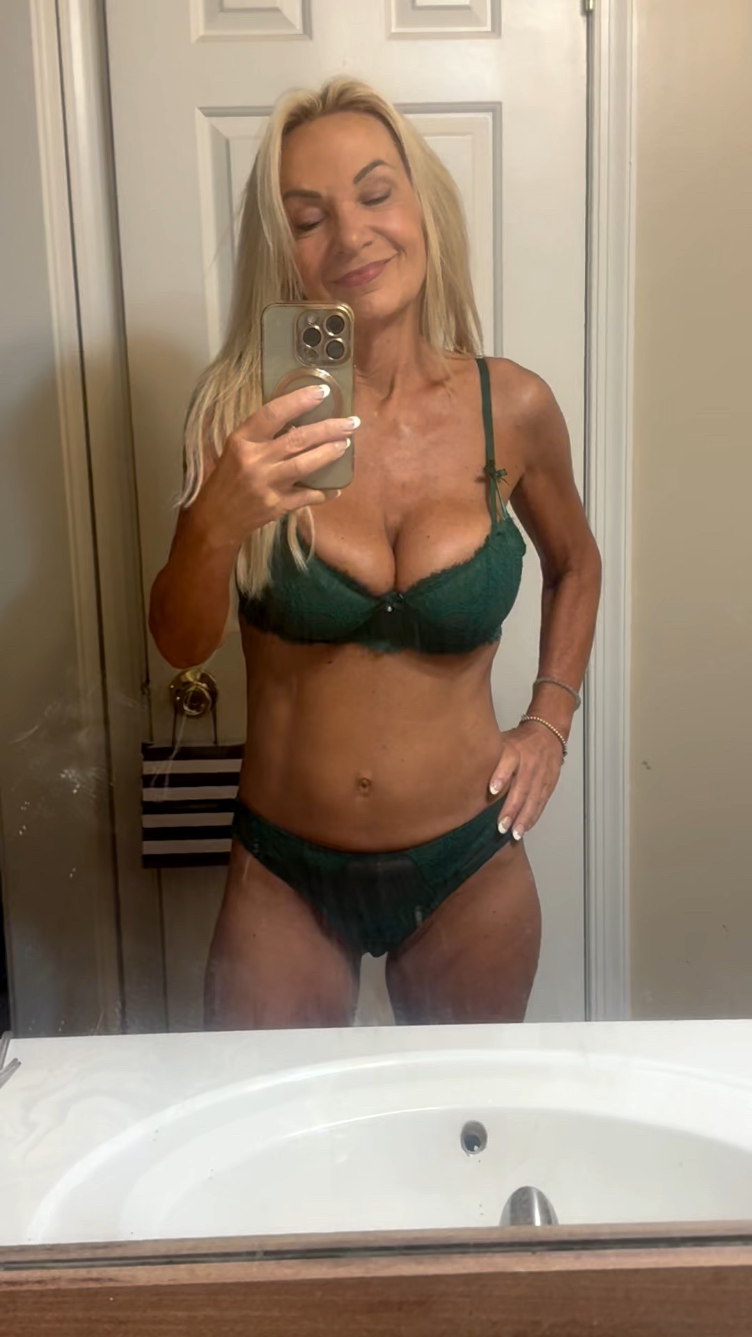 Go birds! My lucky game day bra and panties worked like a charm!

This is such a sweet lingerie set for under $20. Details and quality are amazing.  

You’re welcome ;)

xoxo
Elizabeth 




#LTKFindsUnder50 #LTKOver40 #LTKSeasonal