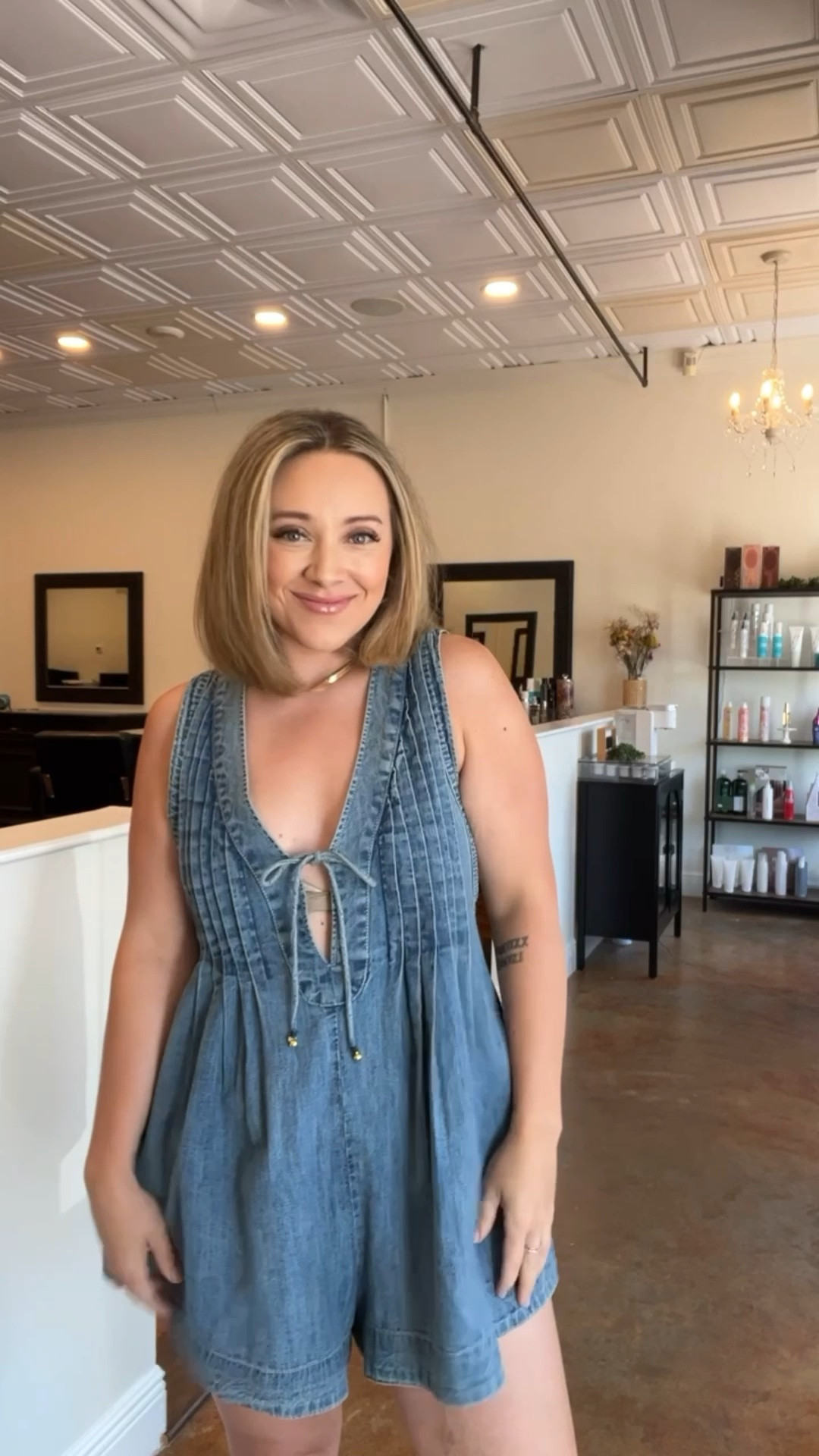 OOTD salon edition 🖤
Got so many compliments on my FP romper today! 