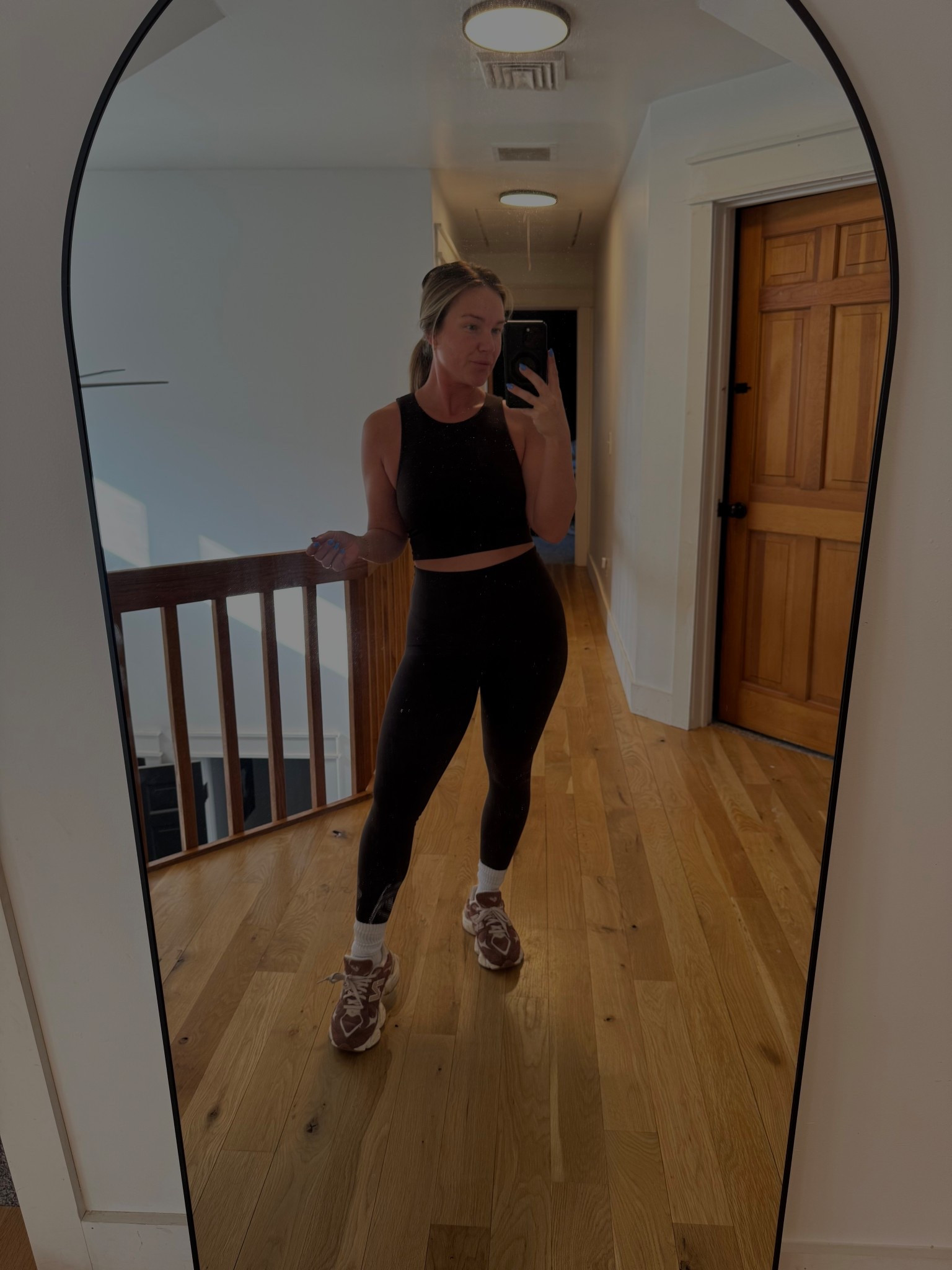 Mom gym fit, gym fit. Aerie gym

#LTKfitnessgoals #LTKxAerie #LTKootd