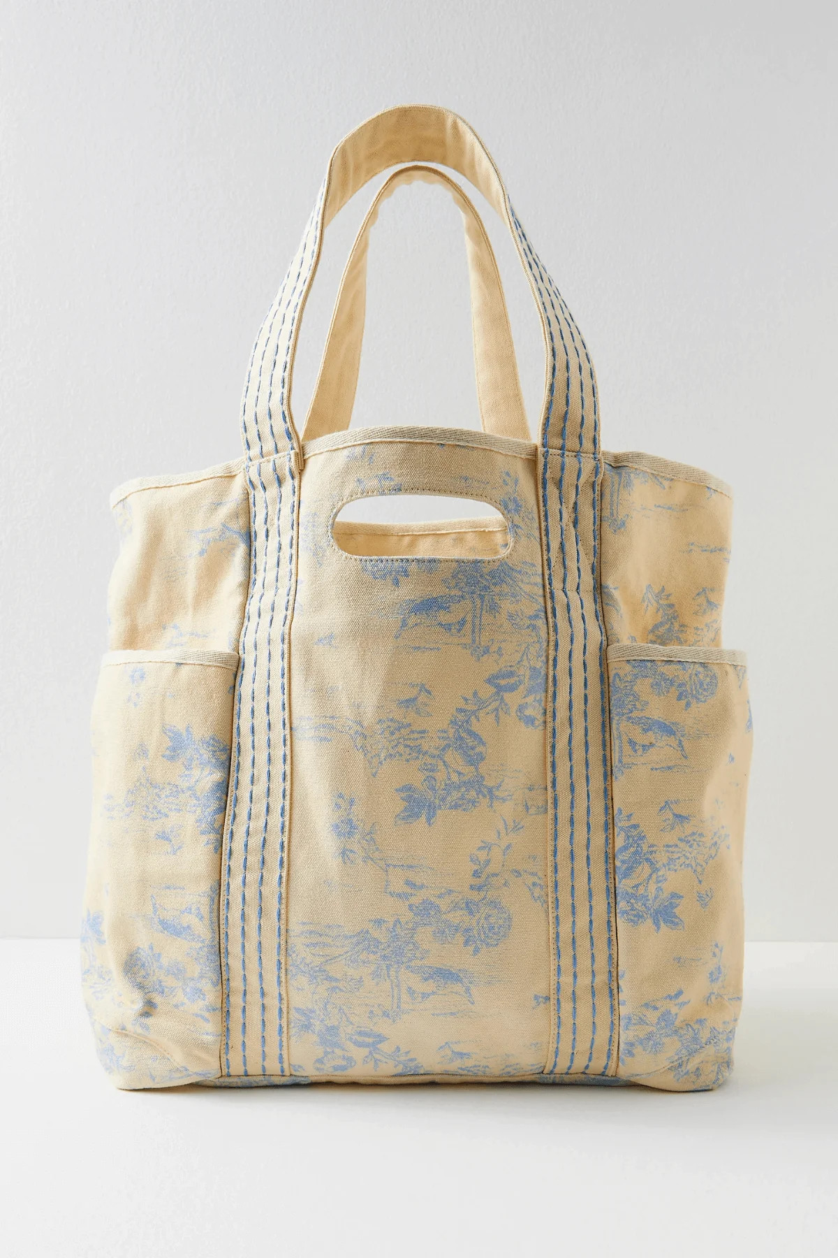 Free People Printed Caravan Tote | Social Threads