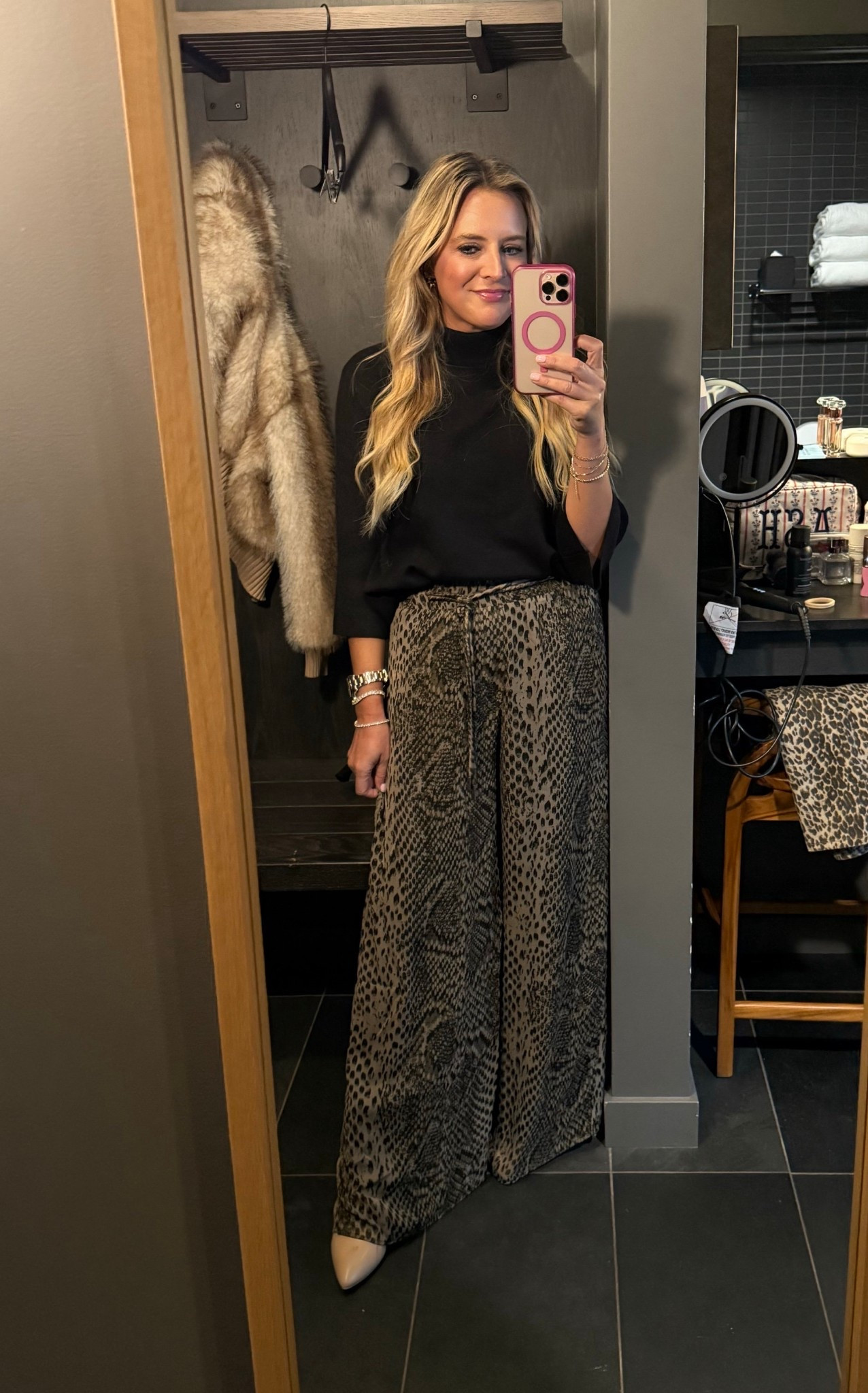 We can’t resist an animal print situation
 How cute are these pants?! Wearing size small and xs top 

#LTKStyleTip #LTKFindsUnder100 #LTKSeasonal