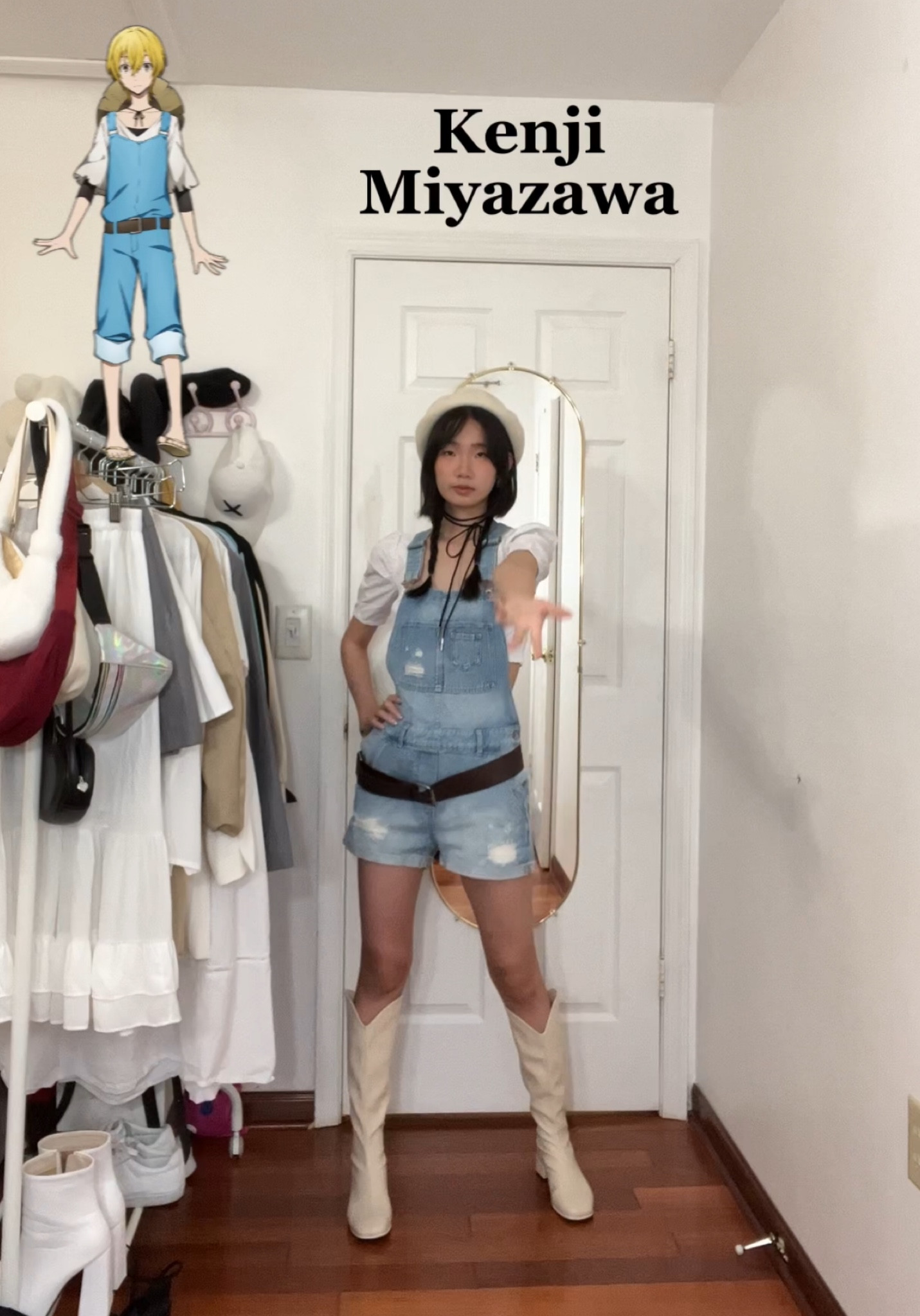 Beret: YesStyle 
Top: Aliexpress
Overalls: thrifted (linked similar)
Boots: Aliexpress 