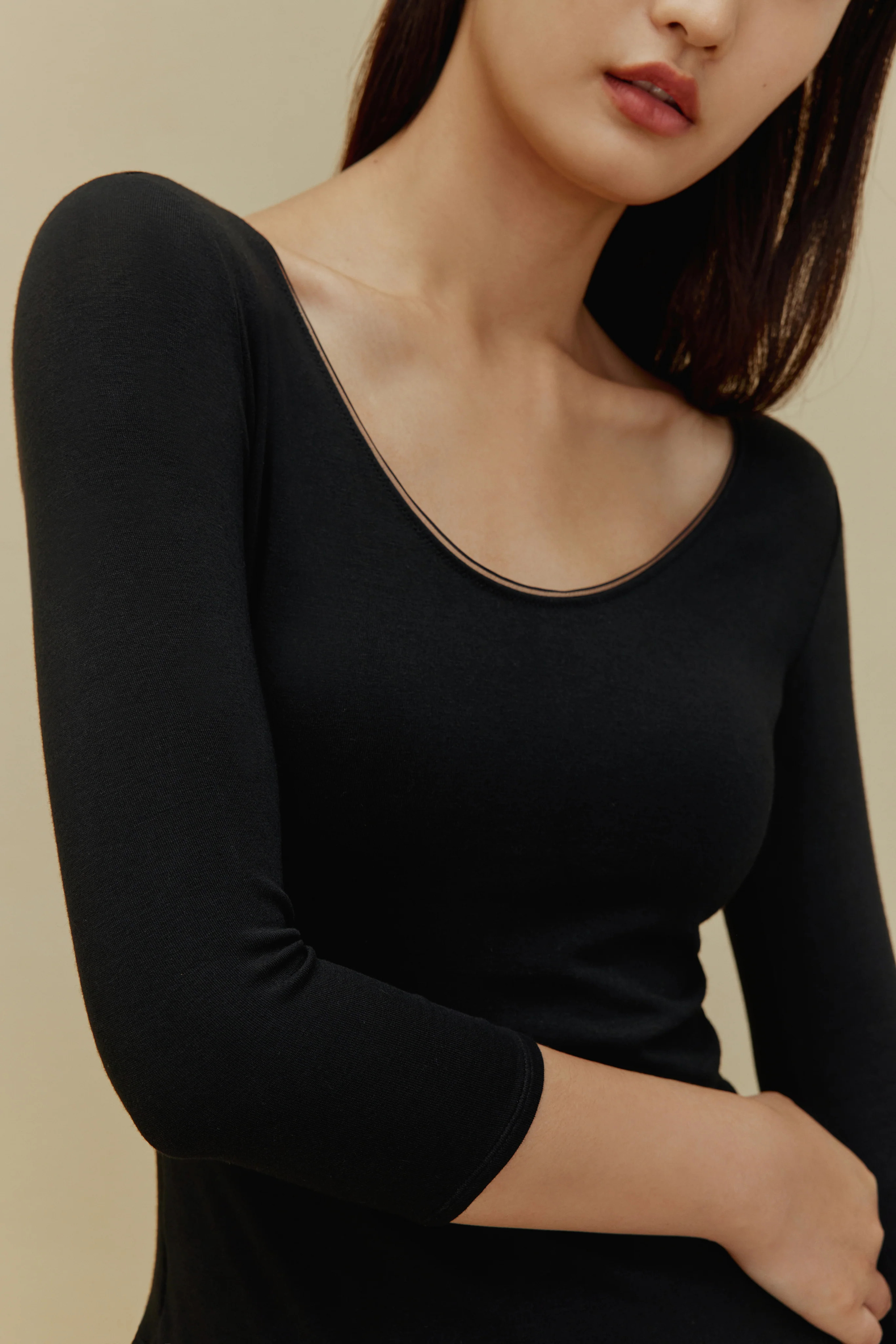 Essential Cashmere U-Neck Thermal Underwear Top | NEIWAI