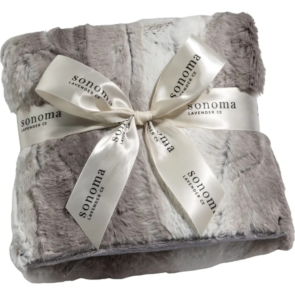 Sonoma Lavender Lavender Heat Wrap in Angora Platinum at Nordstrom | Nordstrom