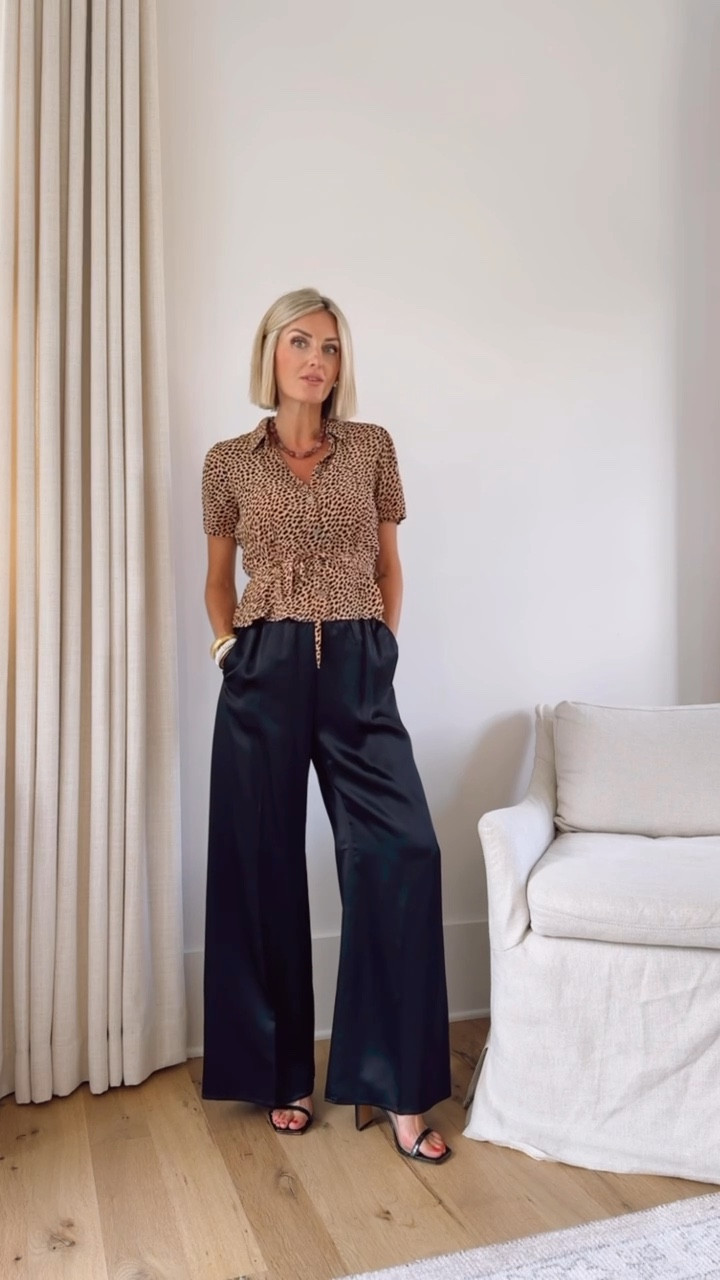 I got these pants in two colors! This would be such a cute date night look! Wearing size S!

Loverly Grey, fall outfit, satin pant, J. Crew, date night, girls night out 

#LTKSeasonal #LTKStyleTip