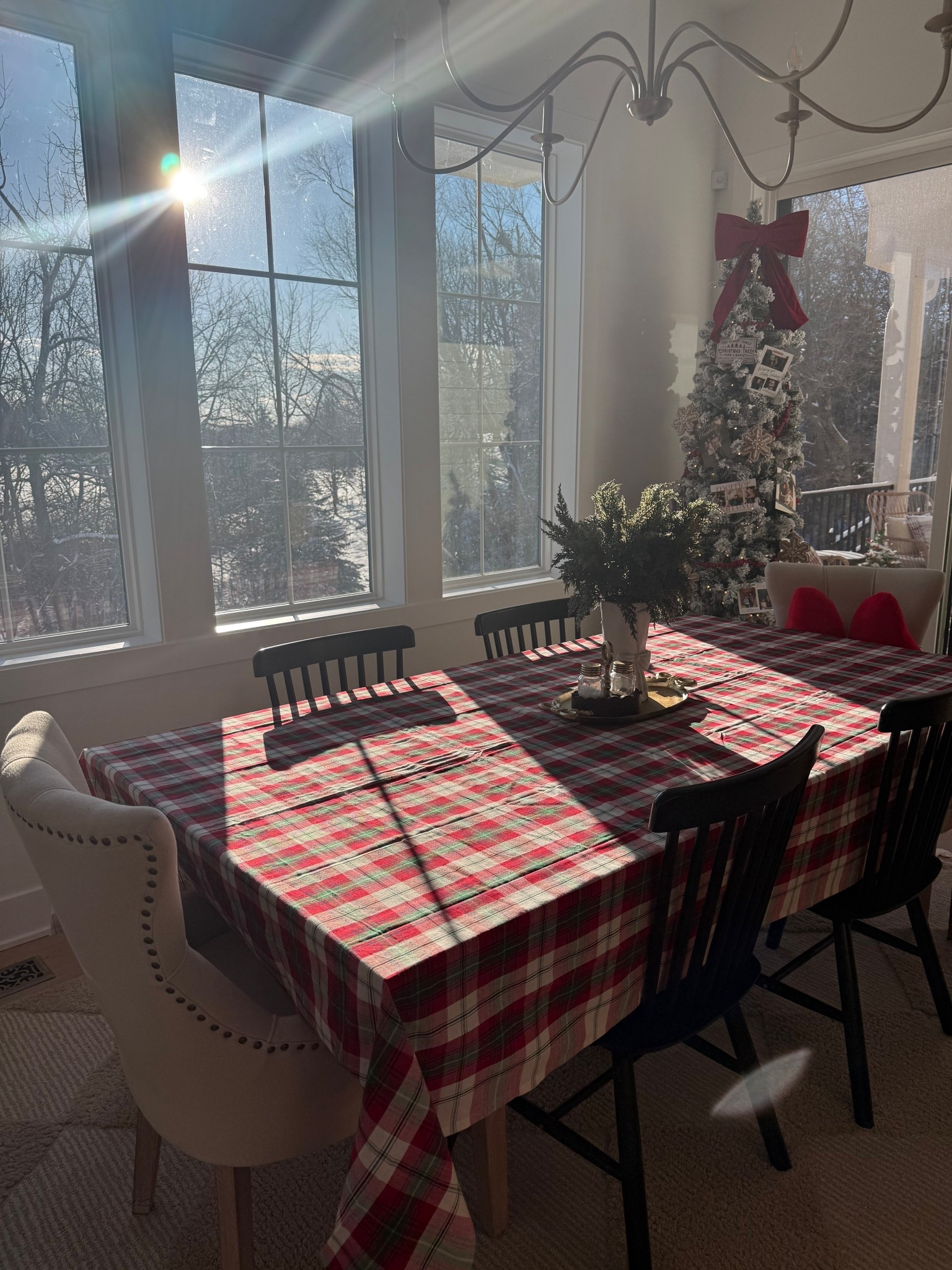 Holiday Christmas table setting! Plaid table cloth! 

#LTKHoliday
