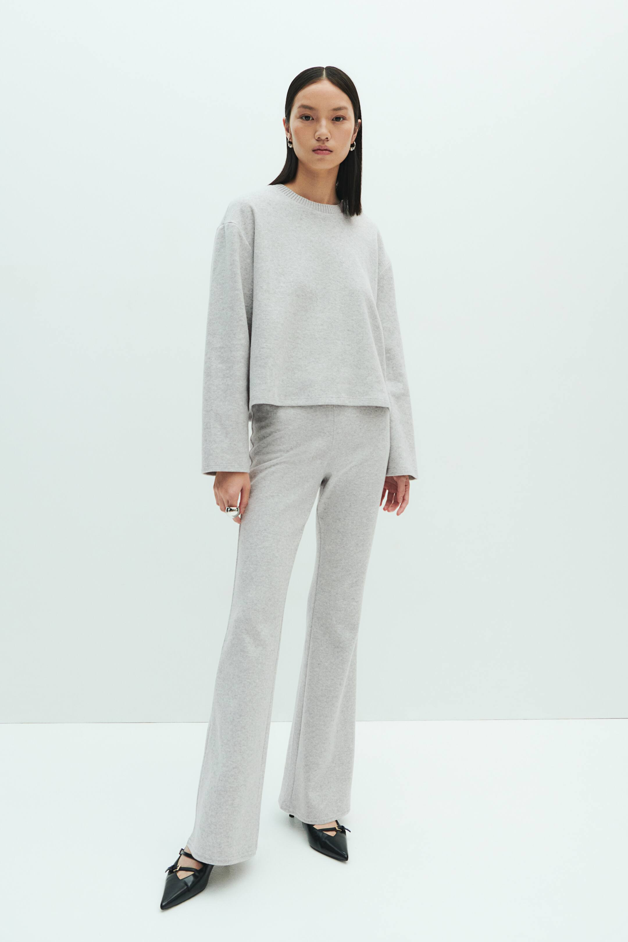 Flared Fine-Knit Leggings - Light gray melange - Ladies | H&M US | H&M (US + CA)