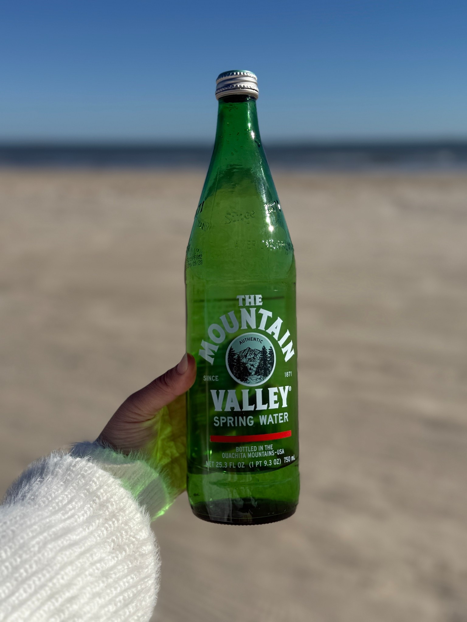 The BEST spring water

#LTKfitnessgoals #LTKdayinmylife #LTKmomlife