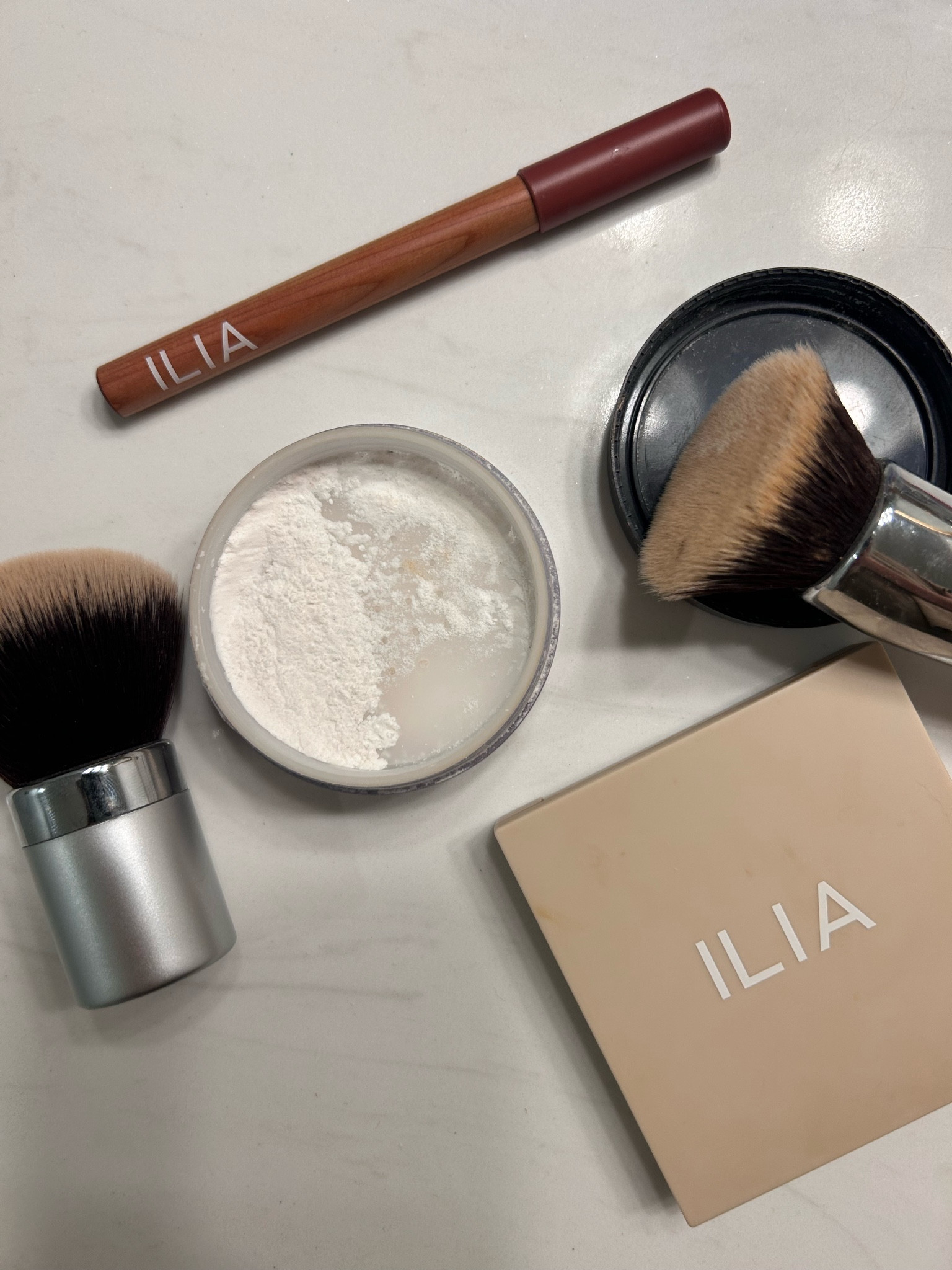 These three right here make getting ready in the morning actually easy! I love my bronzer and hydrating lip crayon from ilia but the underrated hero here is my hyaluronic press powder. It’s the perfect hydrating finisher to any makeup look. It’s my everyday must!

Beauty must have, hyaluronic press powder, vegan cosmetics, vegan makeup, clean makeup, best brushes for makeup, bronzer, powder bronzer, cream bronzer, lipstick, mauve lipstick, neutral makeup


#LTKFindsUnder100 #LTKBeauty