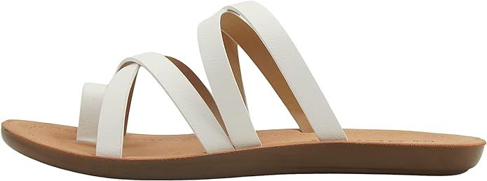 SODA ISABEL ~Women Fashion Comfortable Slip On Flat Cross bands Toe Ring Fashion Sandals | Amazon (US)