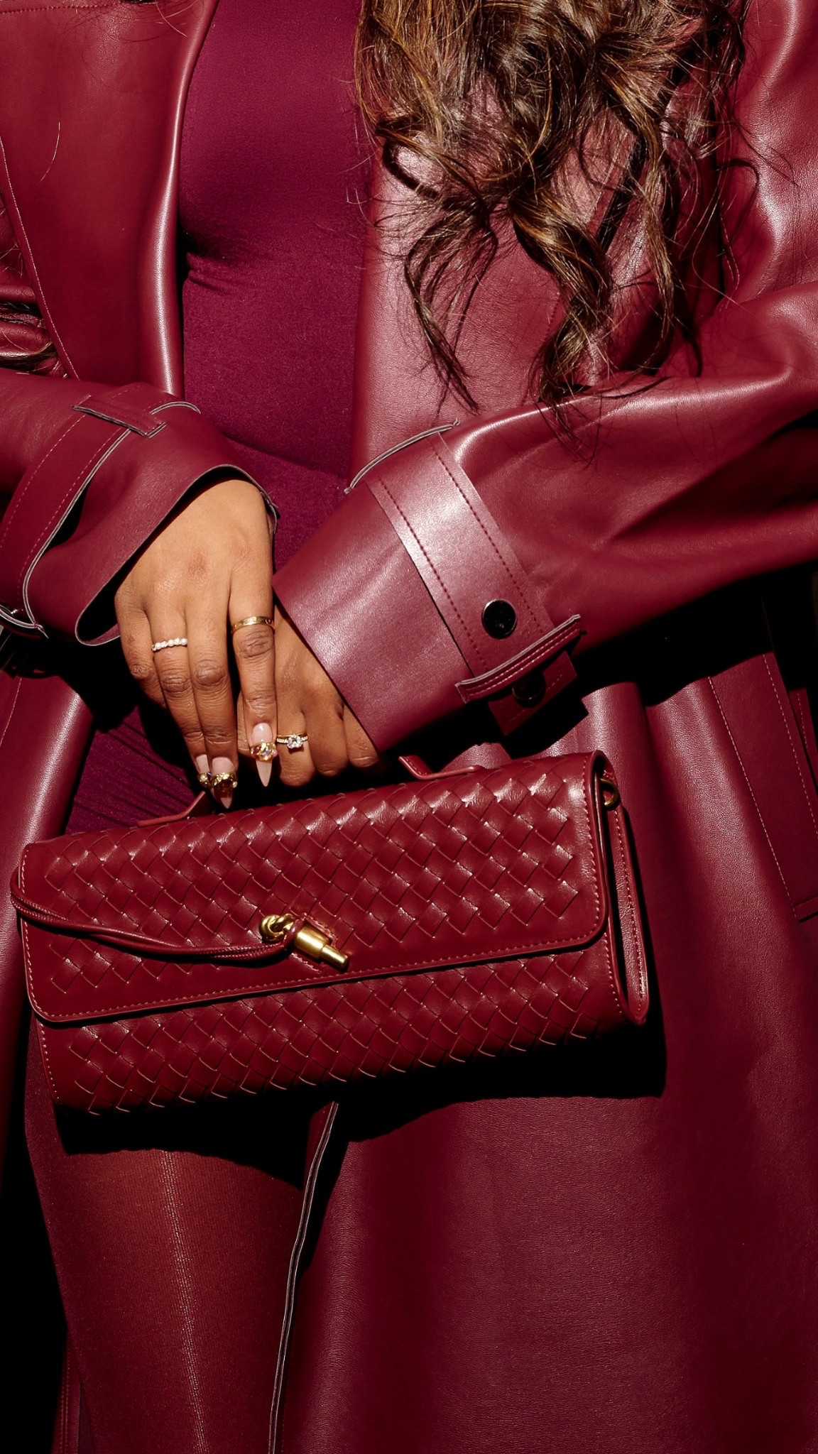 The Cutest Burgundy Purse To Elevate Your Winter Outfits!

#LTKFindsUnder100 #LTKFindsUnder50 #LTKootd