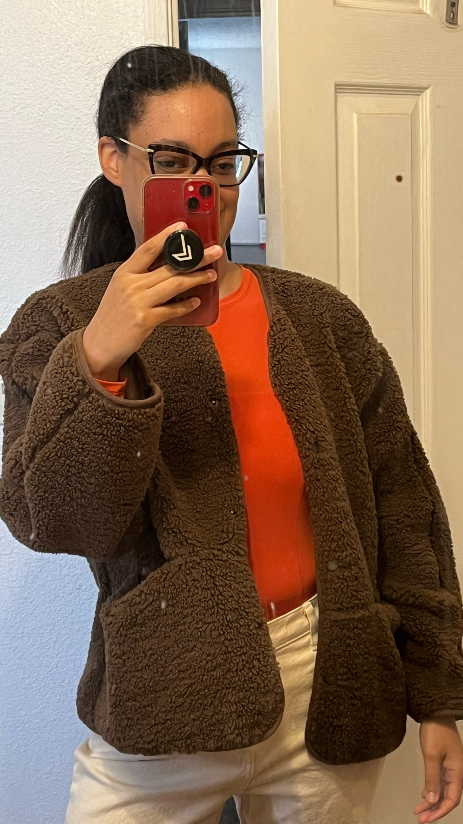 Teddy fleece jacket size medium @H&M
Mellow soft long sleeve size medium @oneractive 
The 90’s s mid rise straight size 4 @abercrombie&fitch 

#LTKMidsize #LTKFindsUnder50 #LTKU