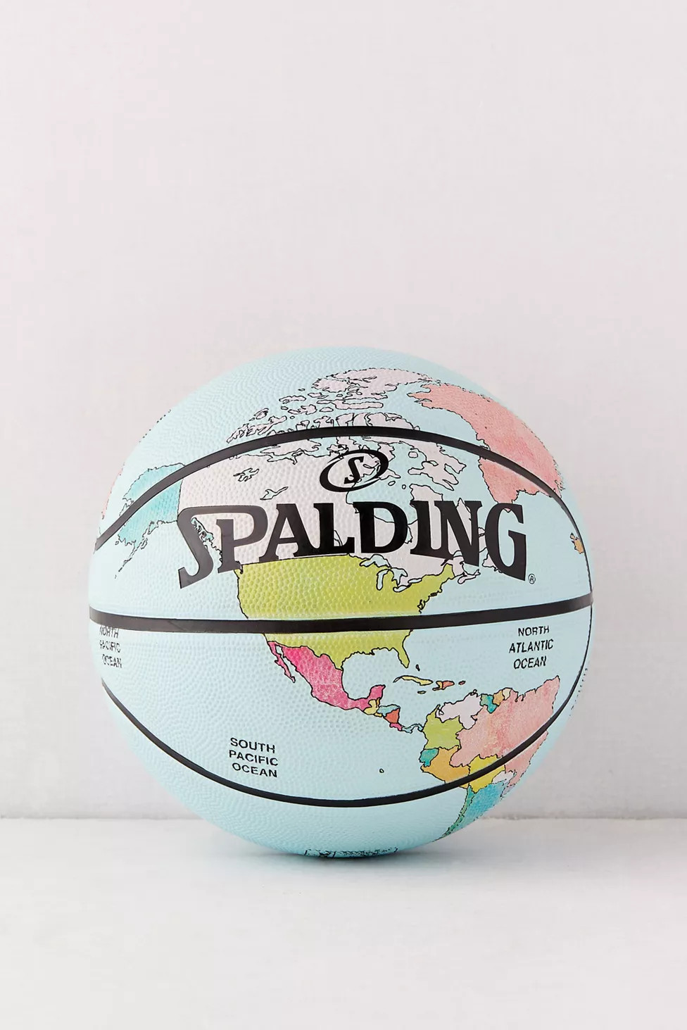 Spalding UO Exclusive Globe Basketball | Urban Outfitters (US and RoW)