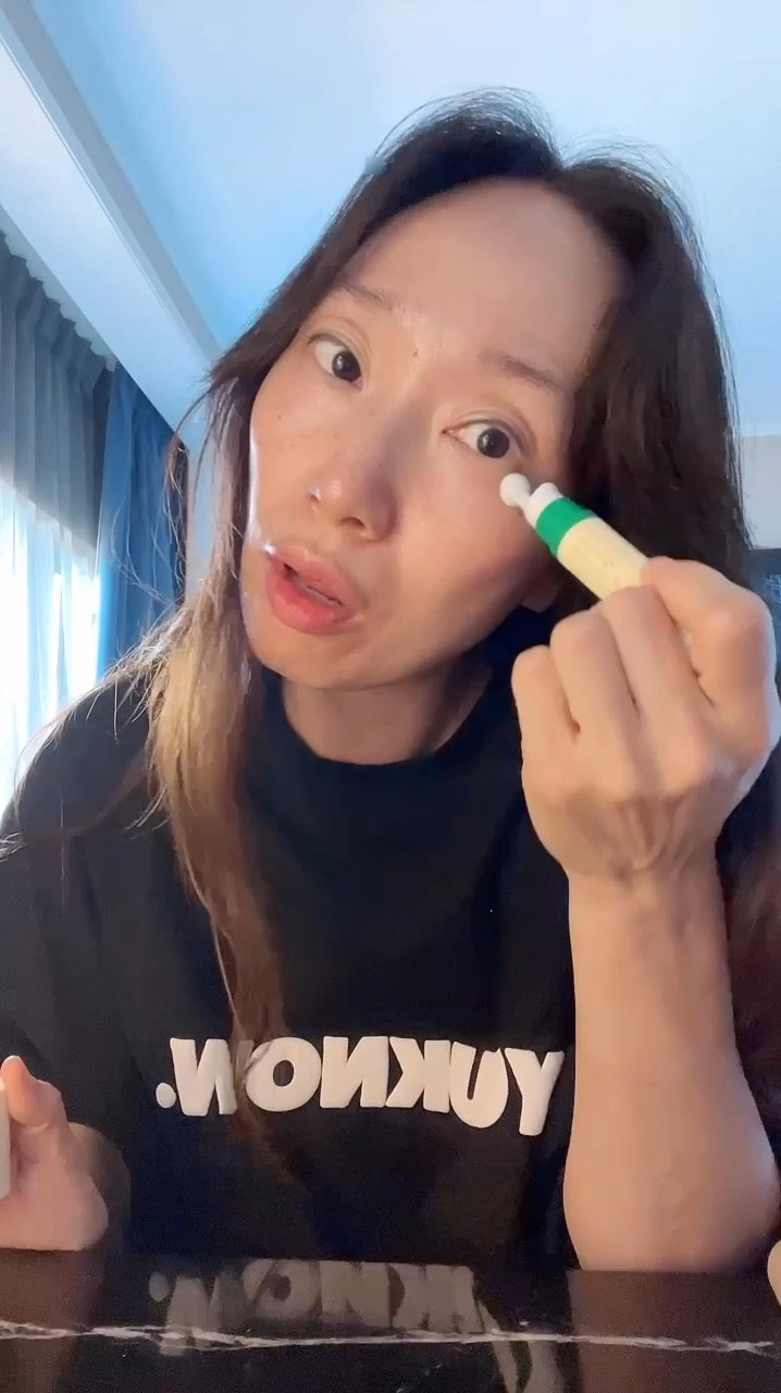 Discount code : HYUNMIYES24
Worldwide shipping✈️

#LTKFindsUnder100 #LTKBeauty #LTKOver40