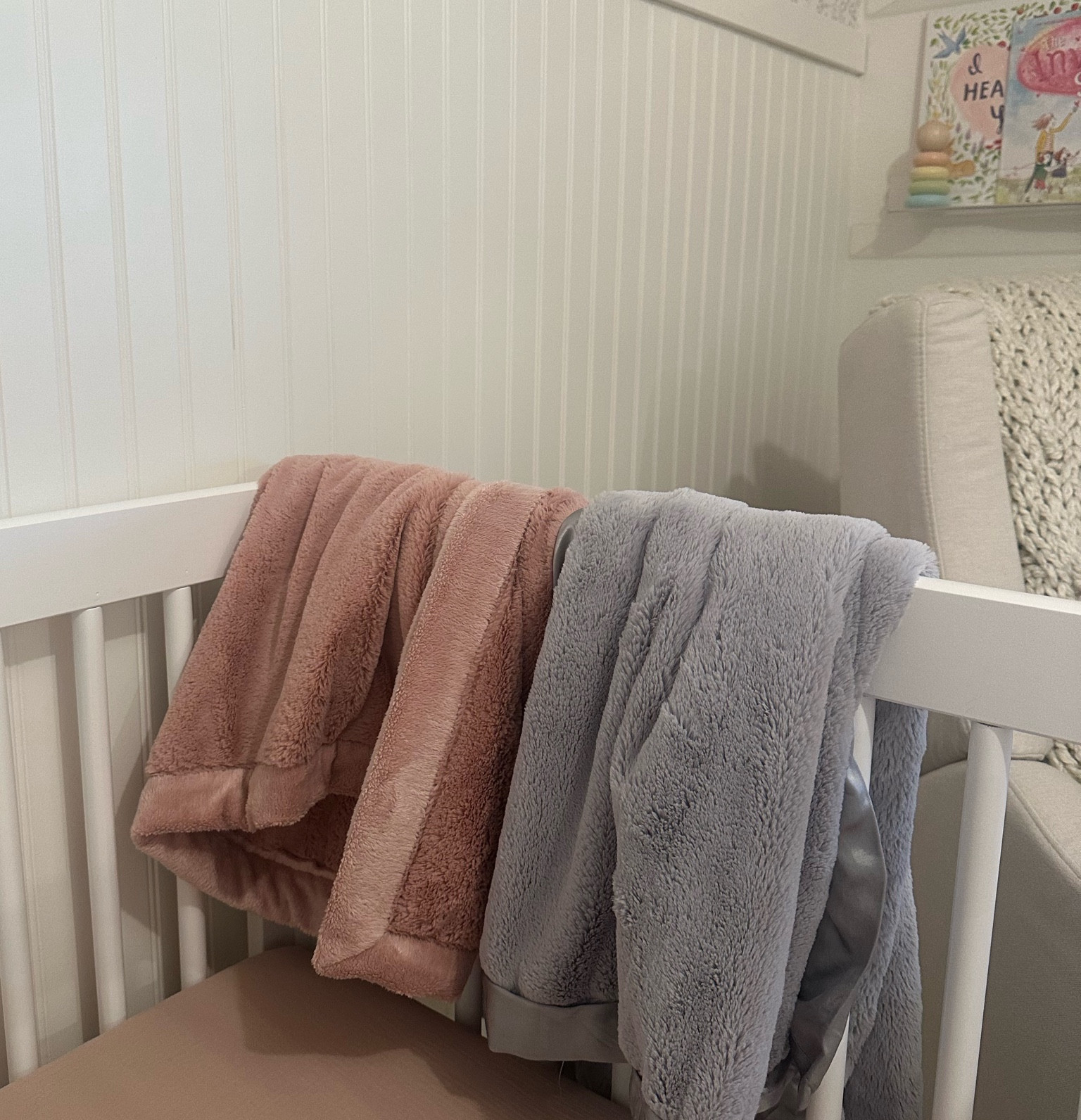 Two of the best baby blanket brands - so soft! 🎀 