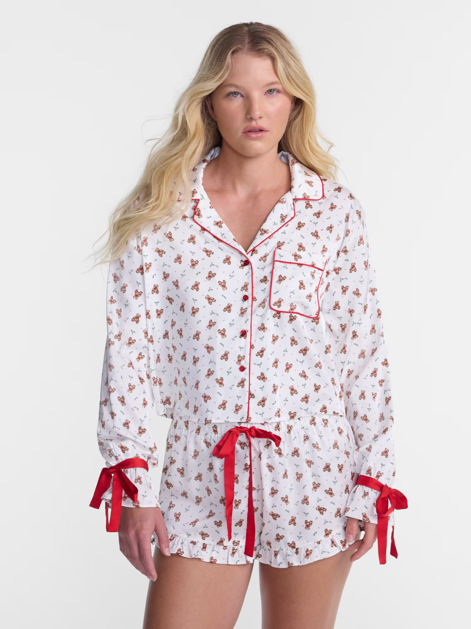 No Boundaries Holiday Satin Top and Shorts Sleepwear Set, 2 Piece, Women's XS-XXL | Walmart (US)