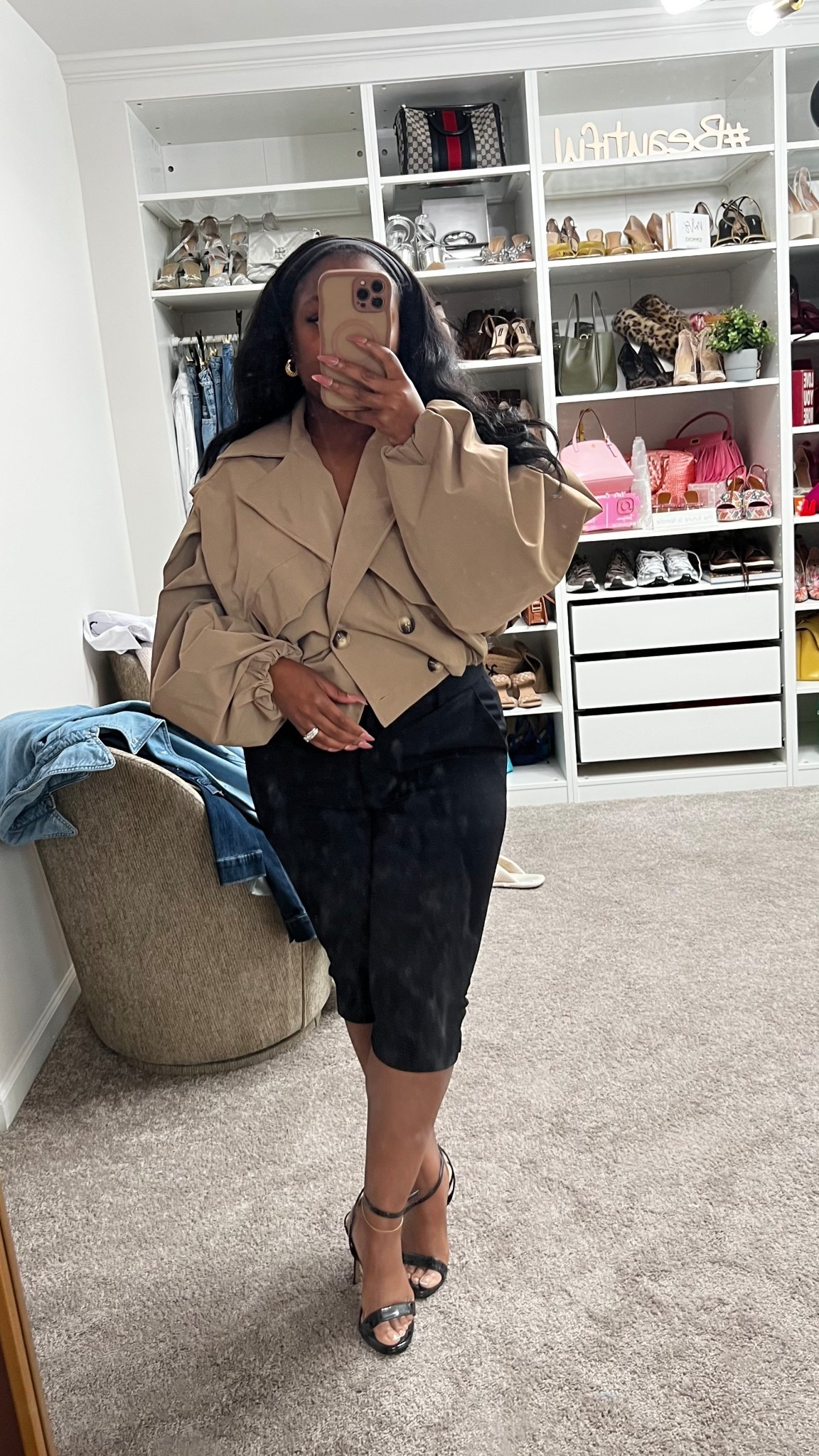 New to my closet- the cutest cropped trenched coat and black capris. Perfect staples for fall. 

#LTKMidsize #LTKStyleTip #LTKPetite