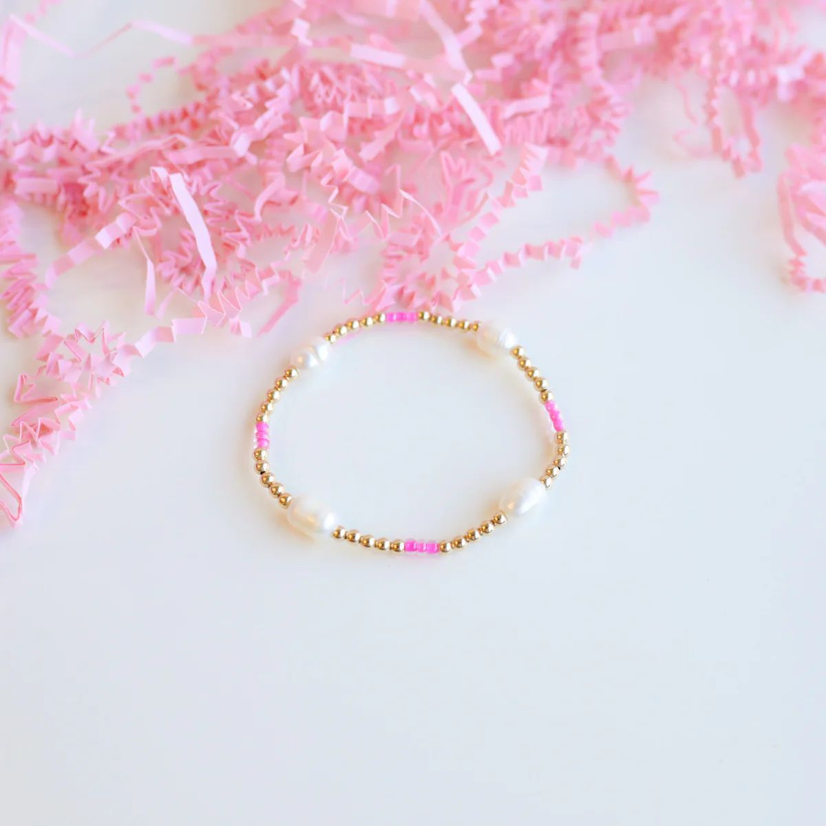 Fuchsia Pearl Poppi Bracelet | Beaded Blondes