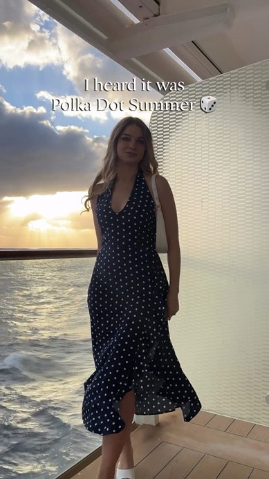 Yes, the dress has pockets too 🙂‍↕️ @veramorelleofficial