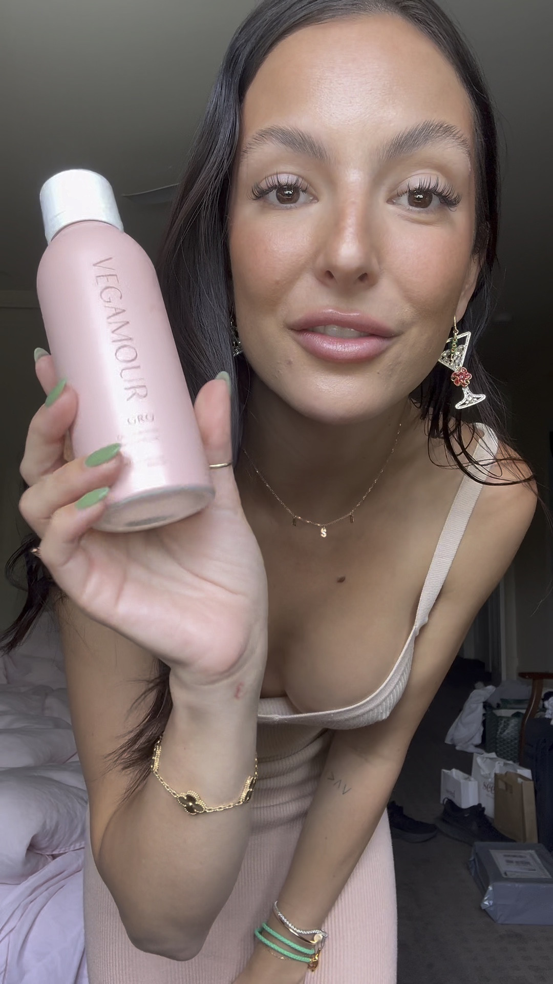 My favourite dry shampoo right now!! 

#LTKbeauty #LTKVideo #LTKaustralia