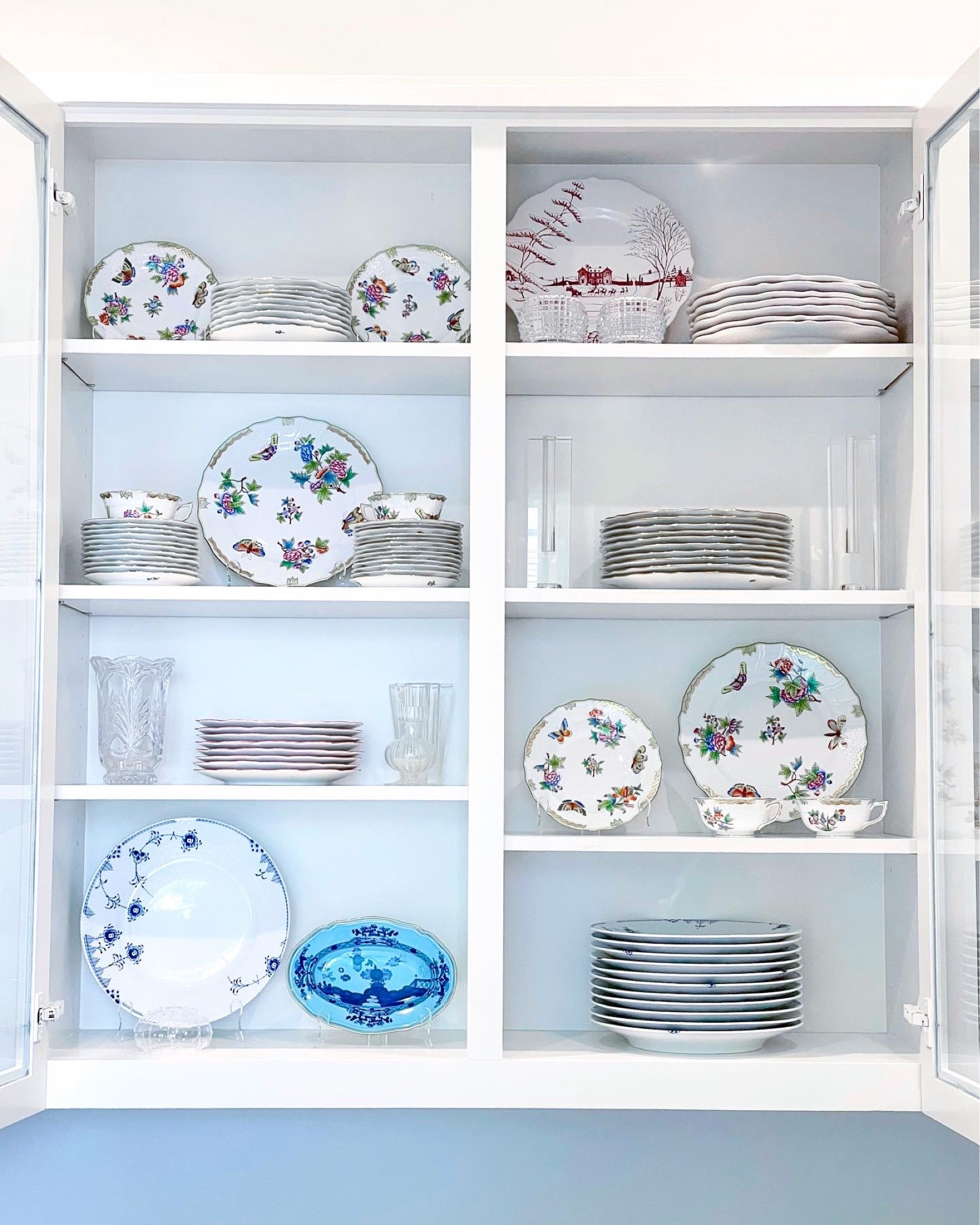 China cabinet displays 😍

#LTKbeauty #LTKunder50 #LTKhome