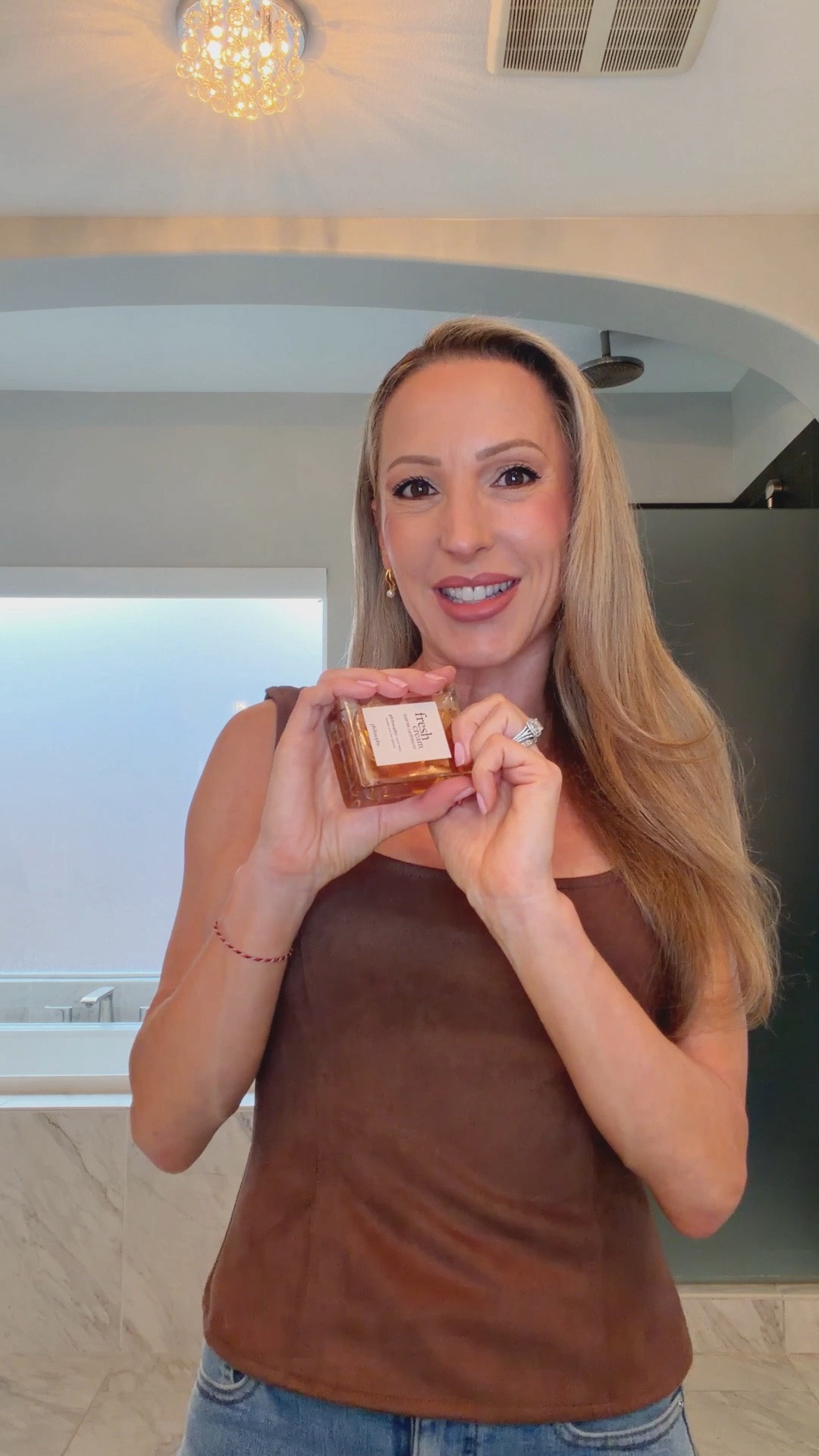 If you’re looking for a fall fragrance check out Philosophy Warm Cashmere which is like being wrapped in a cozy blanket 🍂 It’s sweet but woody and floral all at the same time.

#LTKselfcare #LTKSeasonal #LTKBeauty