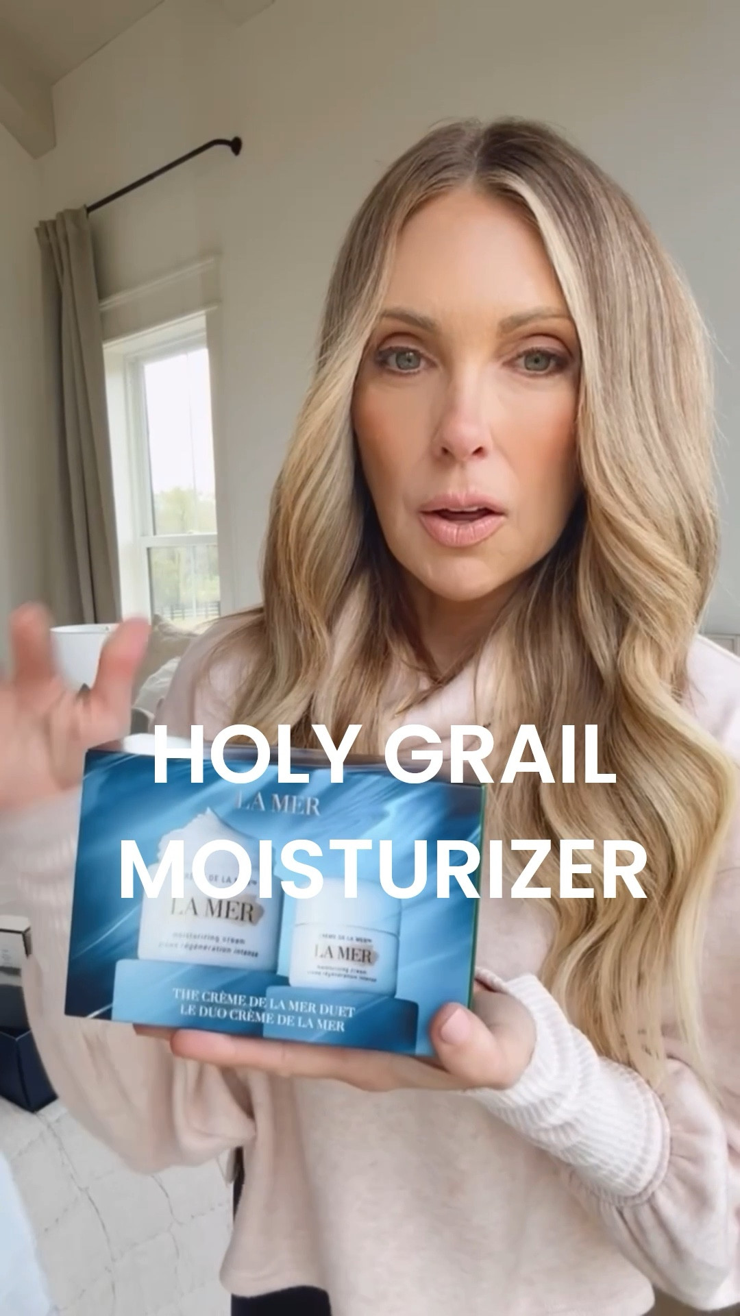 Few things feel as indulgent as the La Mer Home & Away Set. It’s my Holy Grail of moisturizers — the kind of timeless skincare gift that always feels special. @bluemercury #bluemercury #BluemercuryPartner
