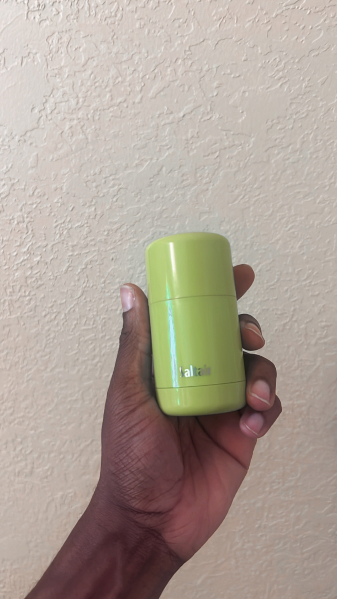This is one of my favorite deodorants. Not only does it keep my armpits dry from sweat and keep the odor at bay, it smells amazing!  If you love a fruity, citrusy scent, you’ll really love this green grapefruit scent! 

#LTKMens #LTKBeauty #LTKFindsUnder50
