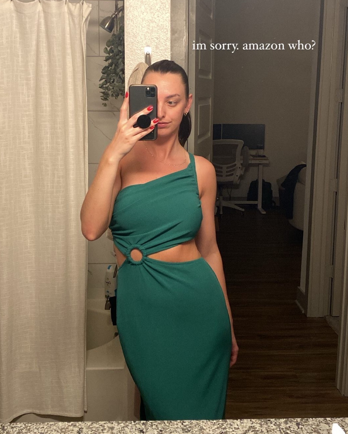 the color in this pic is a little off - amazon dress is a beautiful true kelly green 💚 perfect for a beach vacation or summer wedding!

#LTKSeasonal #LTKunder50 #LTKwedding