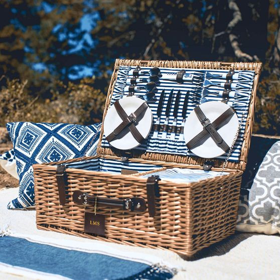 Belmont Picnic Basket, Set for 4 | Mark and Graham