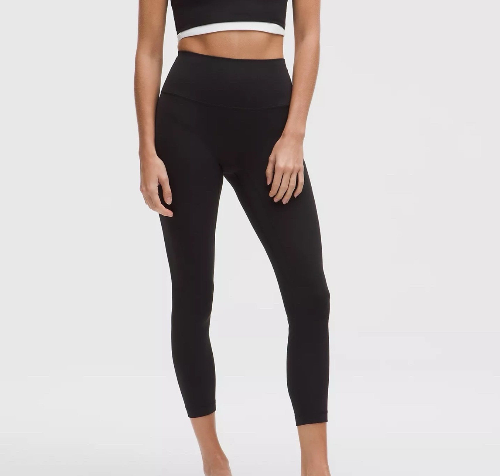 Lululemon align no line leggings
Ootd
Travel outfit
Leggings

#LTKfitnessgoals #LTKActive #LTKTravel