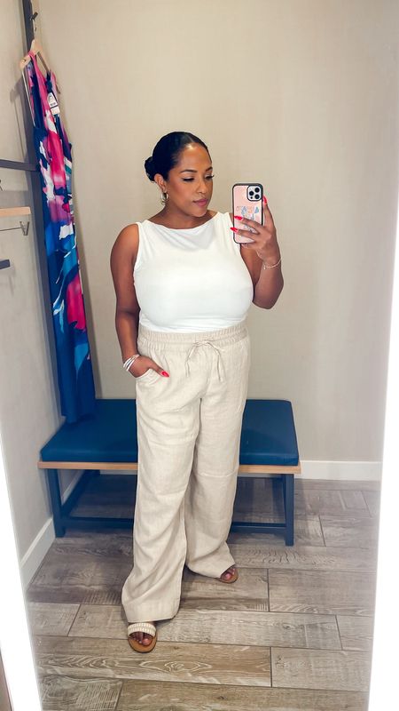 Super comfy linen pants! They are definitely an investment, but they’re super comfy, not see-through, and are made really well! For size reference, I’m wearing a large

#LTKMidsize