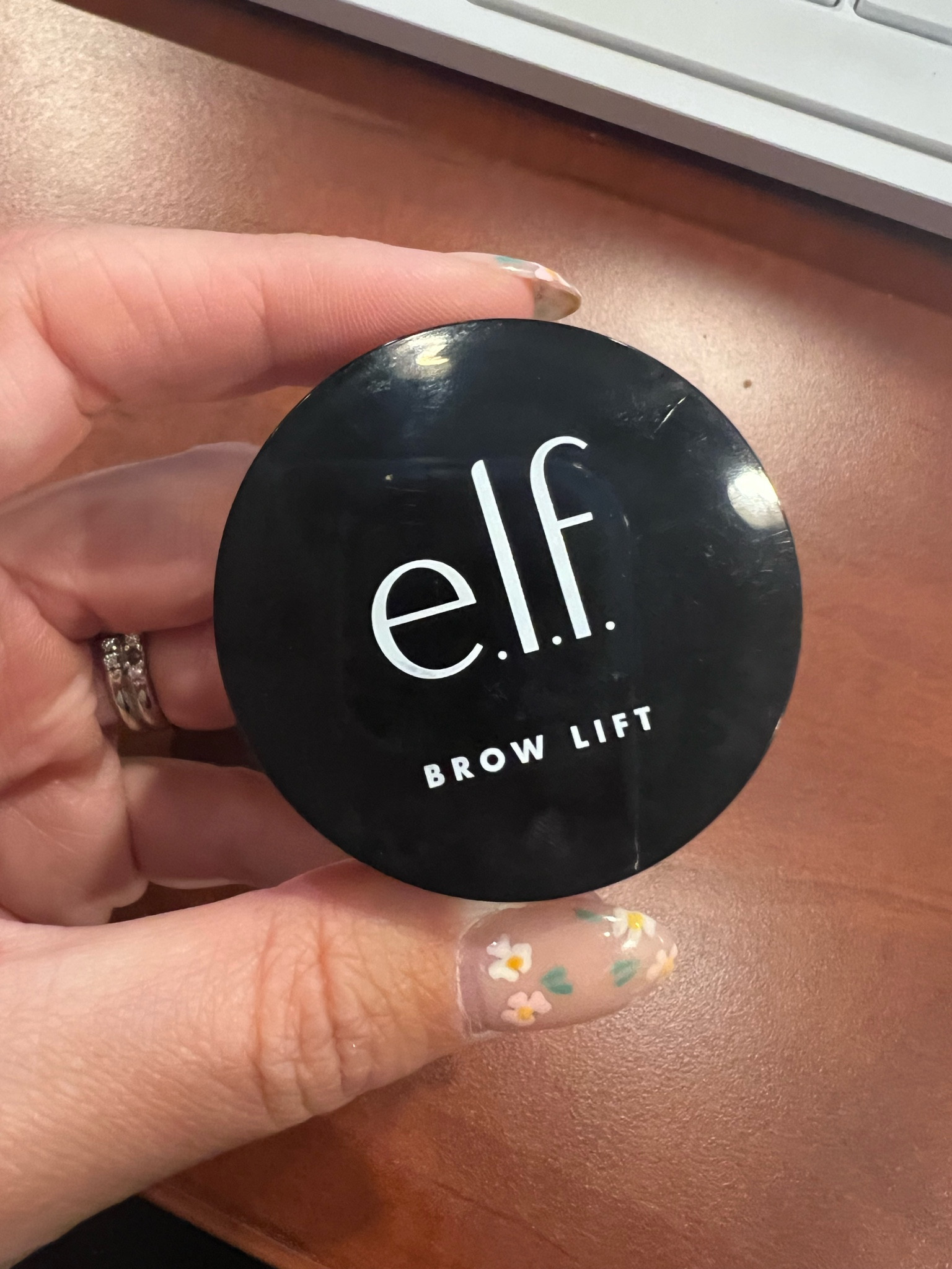 The best way to give your brows a lift and for $6!!!!! I didn’t buy the brush that they sell which is $4, but just used a brush I had! 

#browlift 