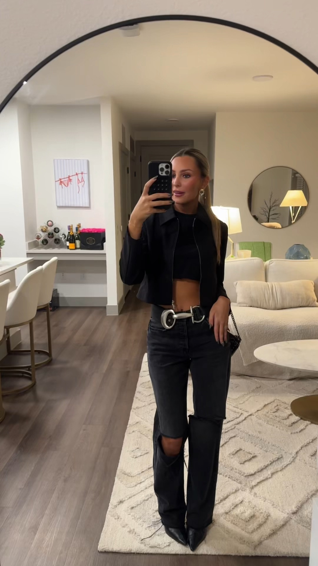 statement belts >> 

#LTKGiftGuide #LTKHoliday #LTKStyleTip