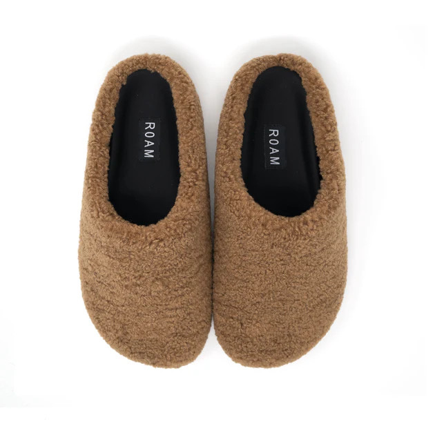 ROAM FUZZY CLOG COGNAC FAUX SHEARLING | ROAM