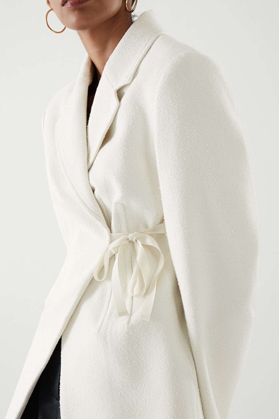 SCHMALER BLAZER MIT BINDEDETAIL | COS (US)