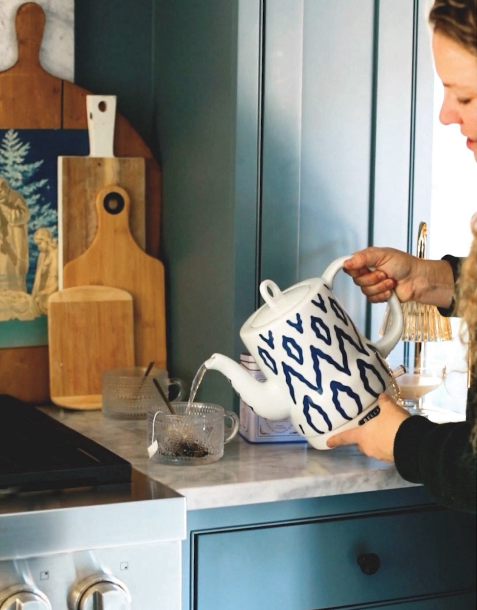 As the months grow colder and we get closer to the holidays, I love utilizing my cozy decor! My electric tea kettle heats up water in no time and ensures my tea/coffee addiction is still firmly set  


Winter kitchen favorites, Bella electric tea kettle, vintage looking glass mugs, candle warmer.

#LTKSeasonal #LTKhome #LTKfindsunder50